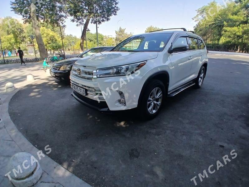 Toyota Highlander 2018 - 390 000 TMT - Türkmenabat - img 4