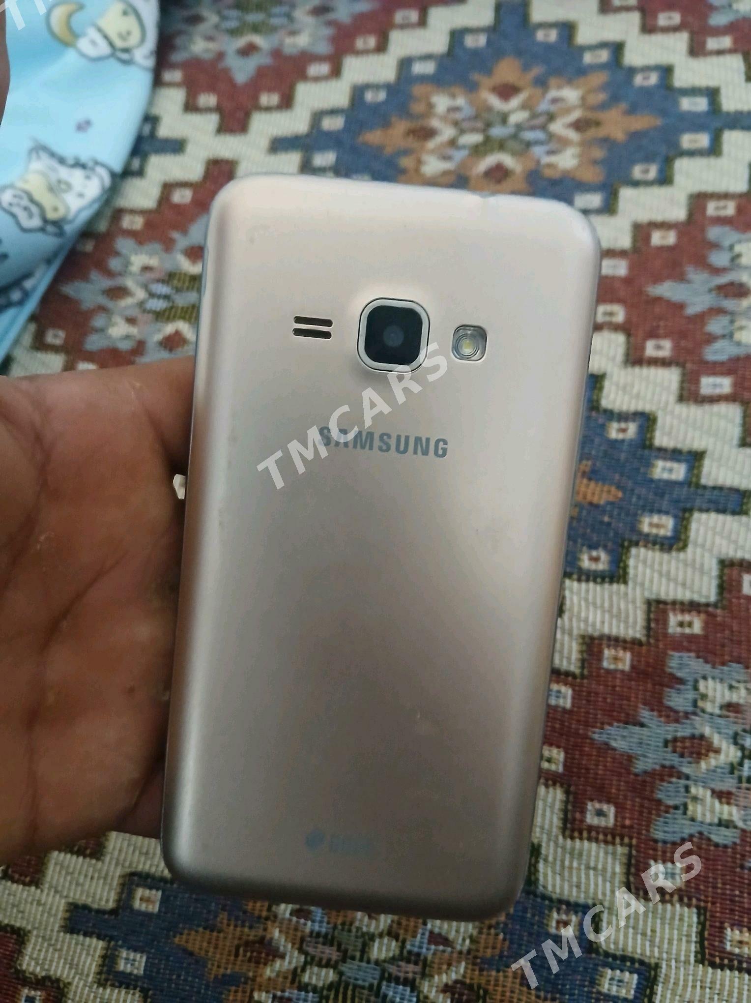 Samsung j1 2016 8gb - Mary - img 3