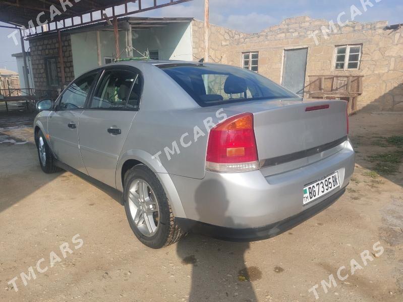 Opel Vectra 2003 - 80 000 TMT - Балканабат - img 3