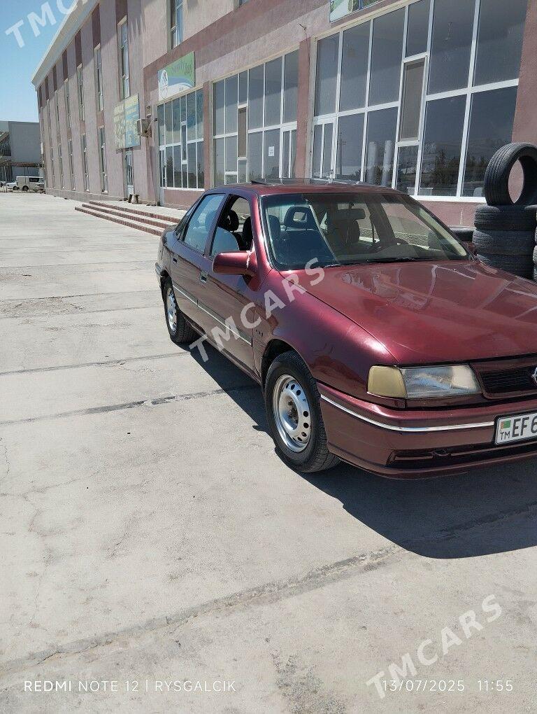 Opel Vectra 1990 - 25 000 TMT - Мары - img 4