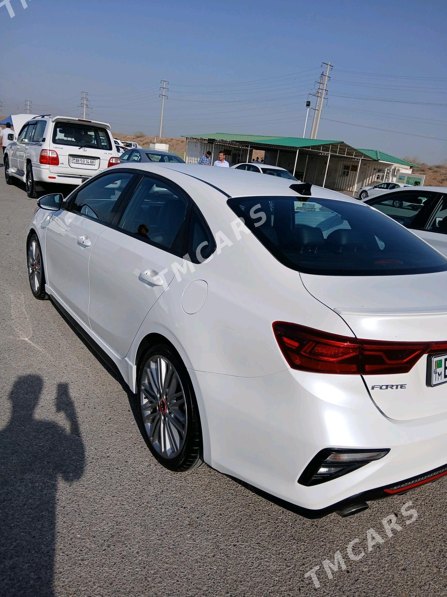 Kia Forte 2020 - 220 000 TMT - Бузмеин - img 3