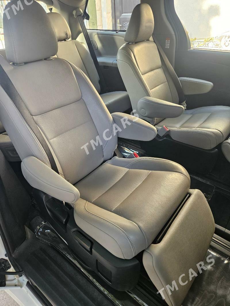Toyota Sienna 2019 - 580 000 TMT - Ашхабад - img 6