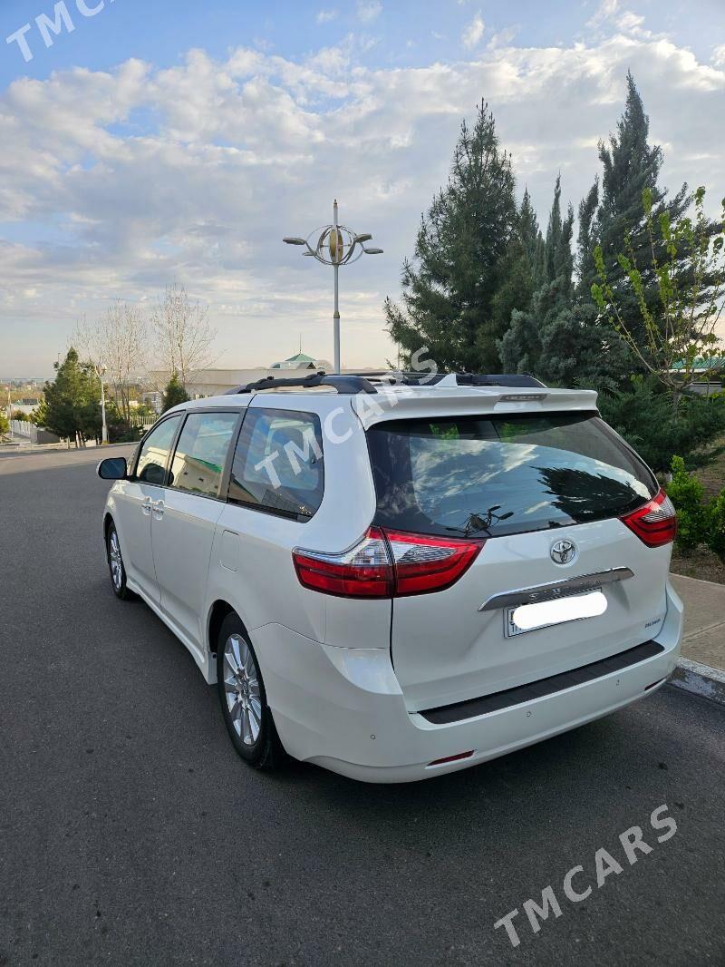 Toyota Sienna 2019 - 580 000 TMT - Ашхабад - img 4