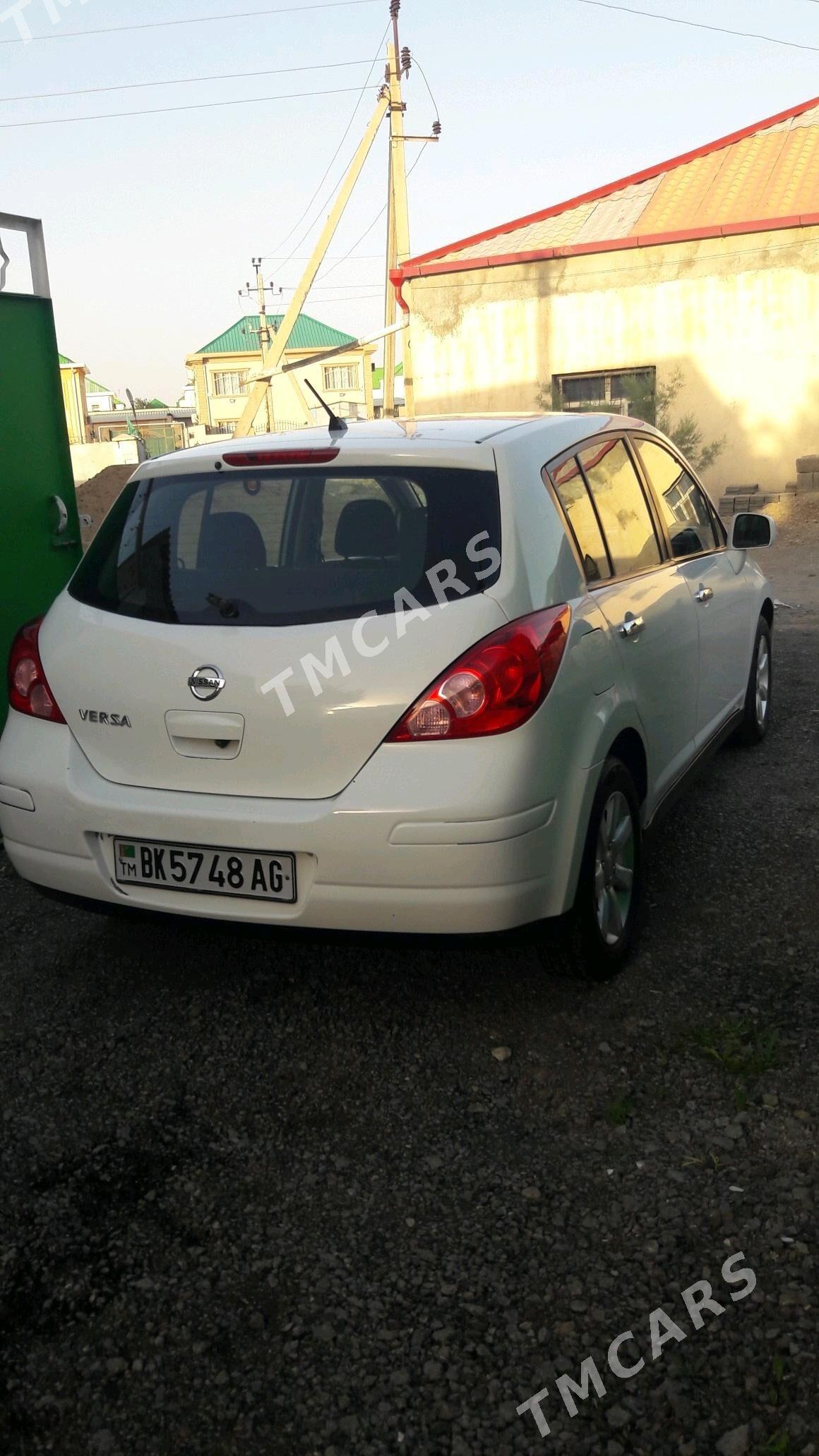 Nissan Versa 2010 - 125 000 TMT - Aşgabat - img 7