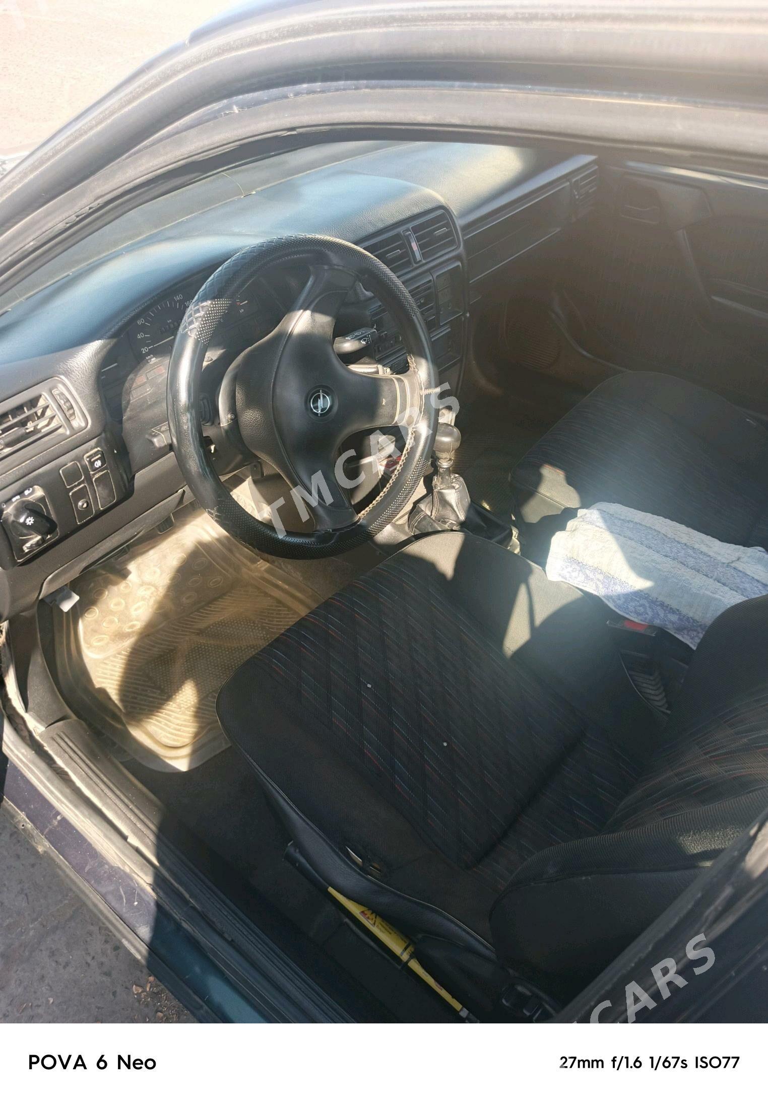 Opel Vectra 1994 - 40 000 TMT - Daşoguz - img 4