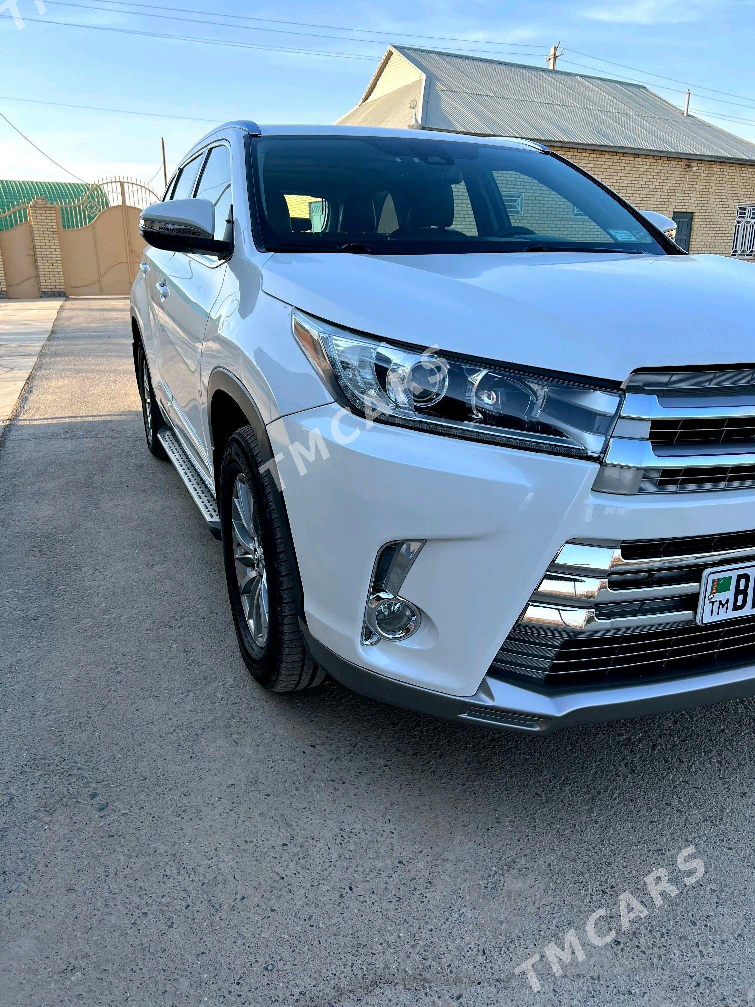 Toyota Highlander 2017 - 480 000 TMT - Mary - img 3
