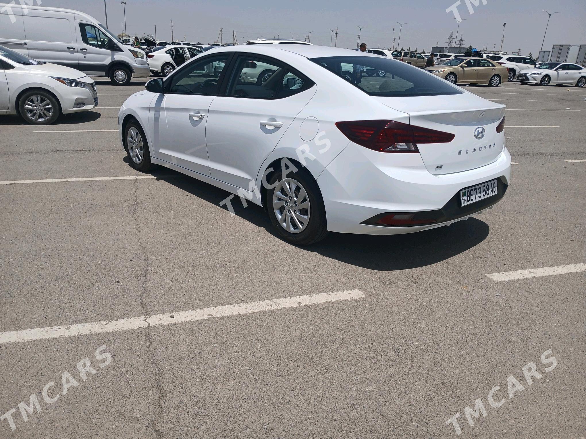 Hyundai Elantra 2019 - 215 000 TMT - Aşgabat - img 3