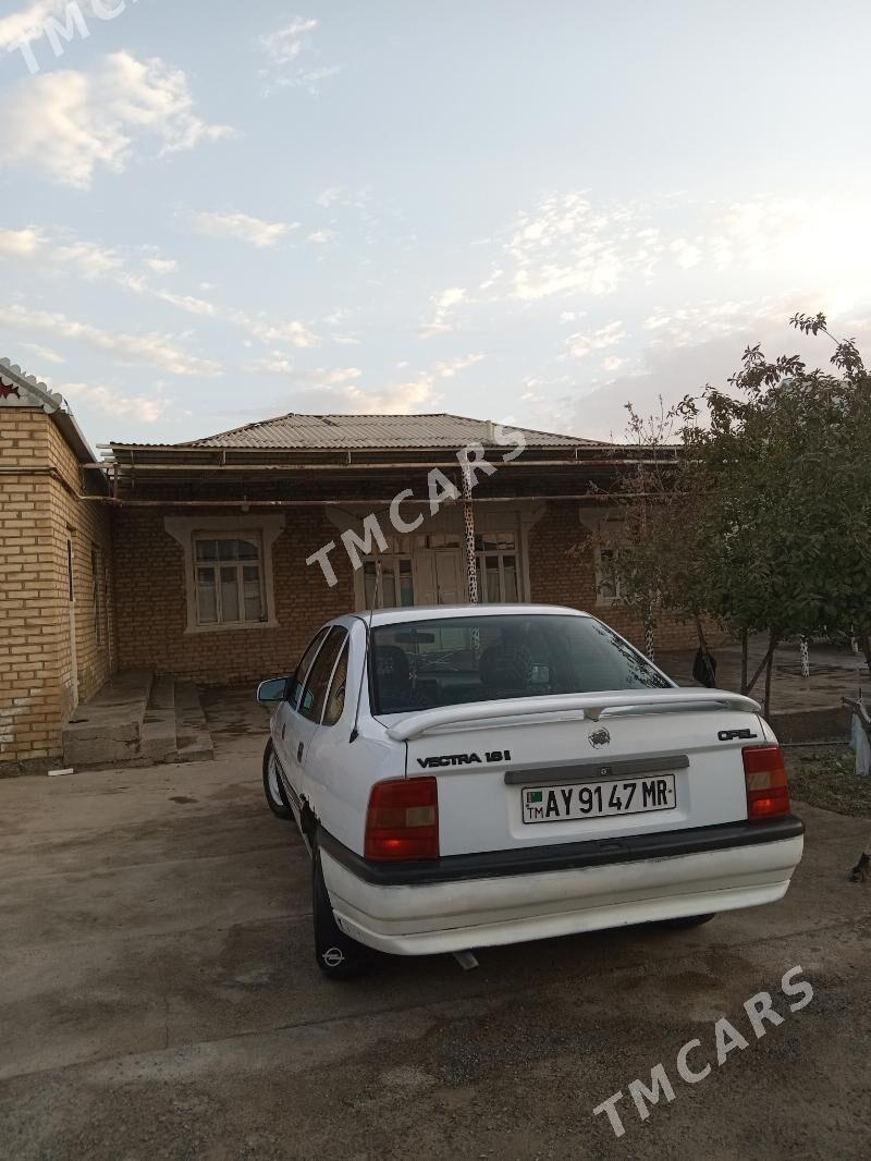 Opel Vectra 1992 - 25 000 TMT - Сакарчага - img 5