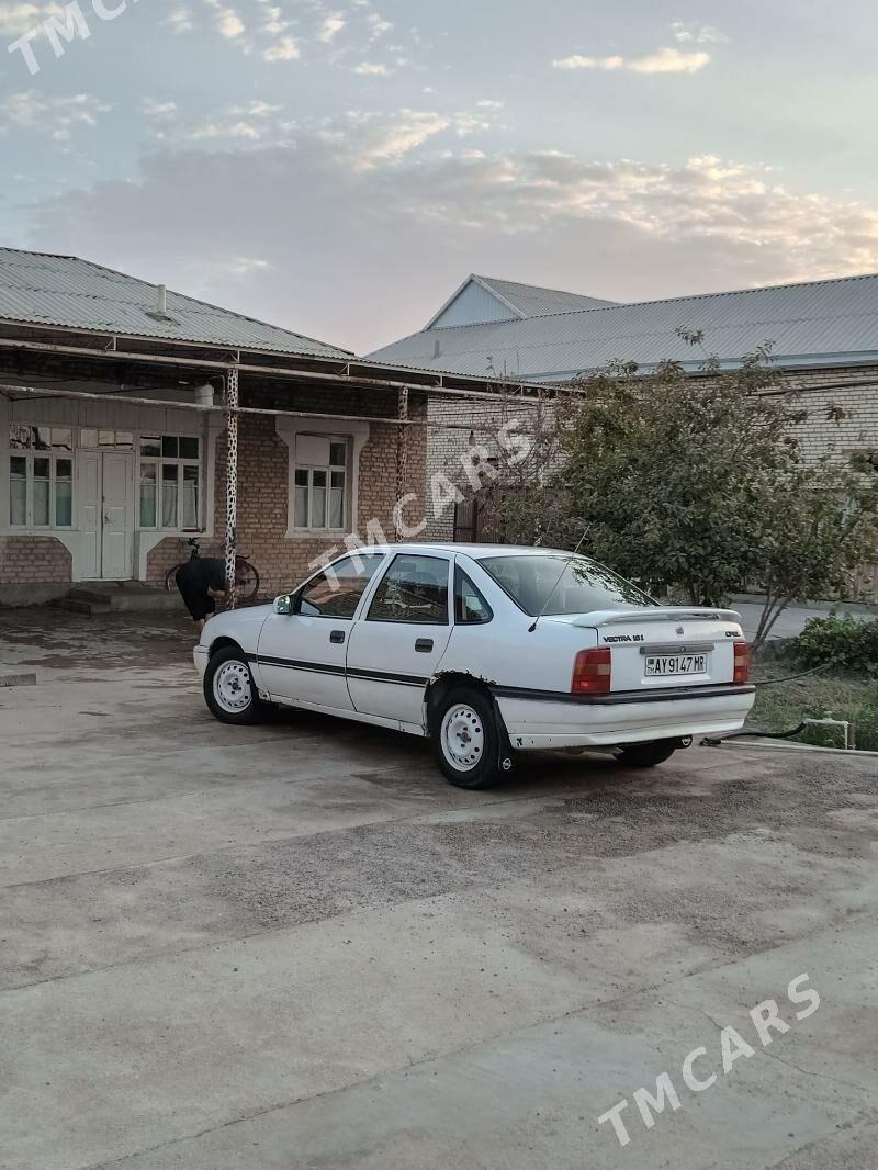 Opel Vectra 1992 - 25 000 TMT - Сакарчага - img 3