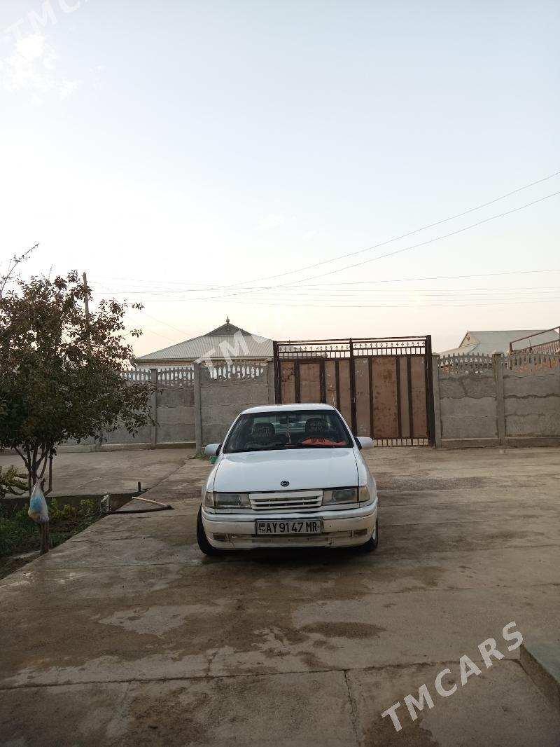 Opel Vectra 1992 - 25 000 TMT - Сакарчага - img 4