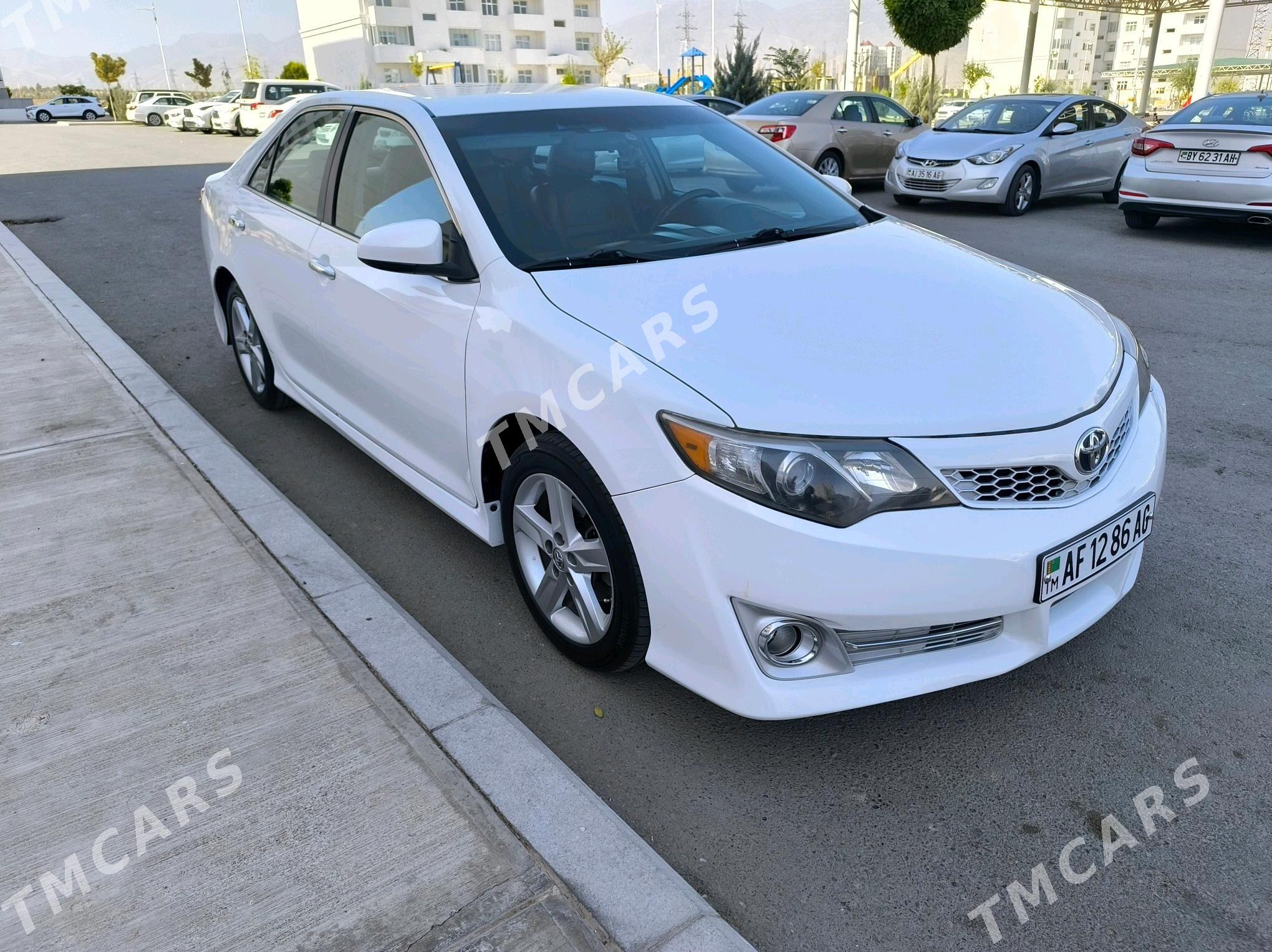 Toyota Camry 2012 - 250 000 TMT - Бекреве - img 3