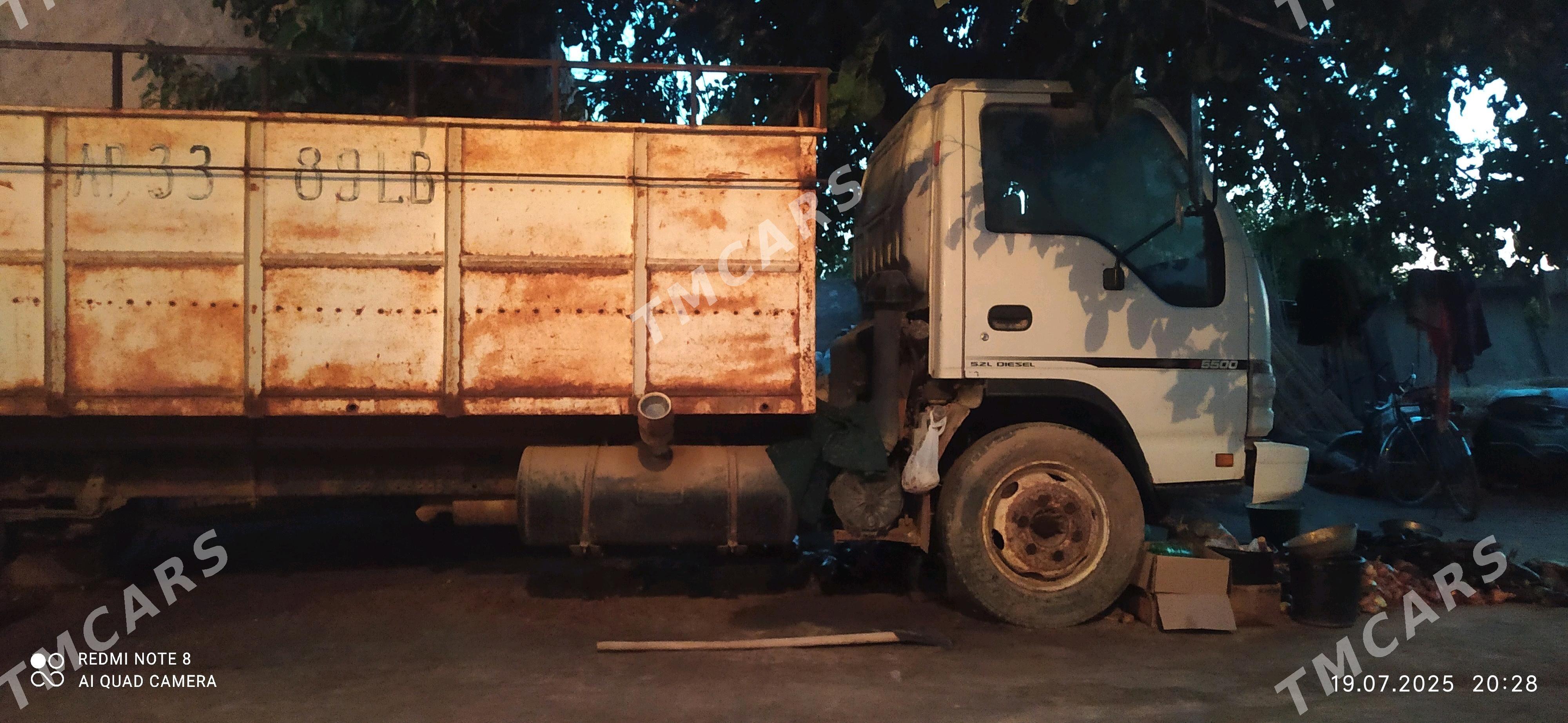 Isuzu Forward 2006 - 230 000 TMT - Dostluk - img 4