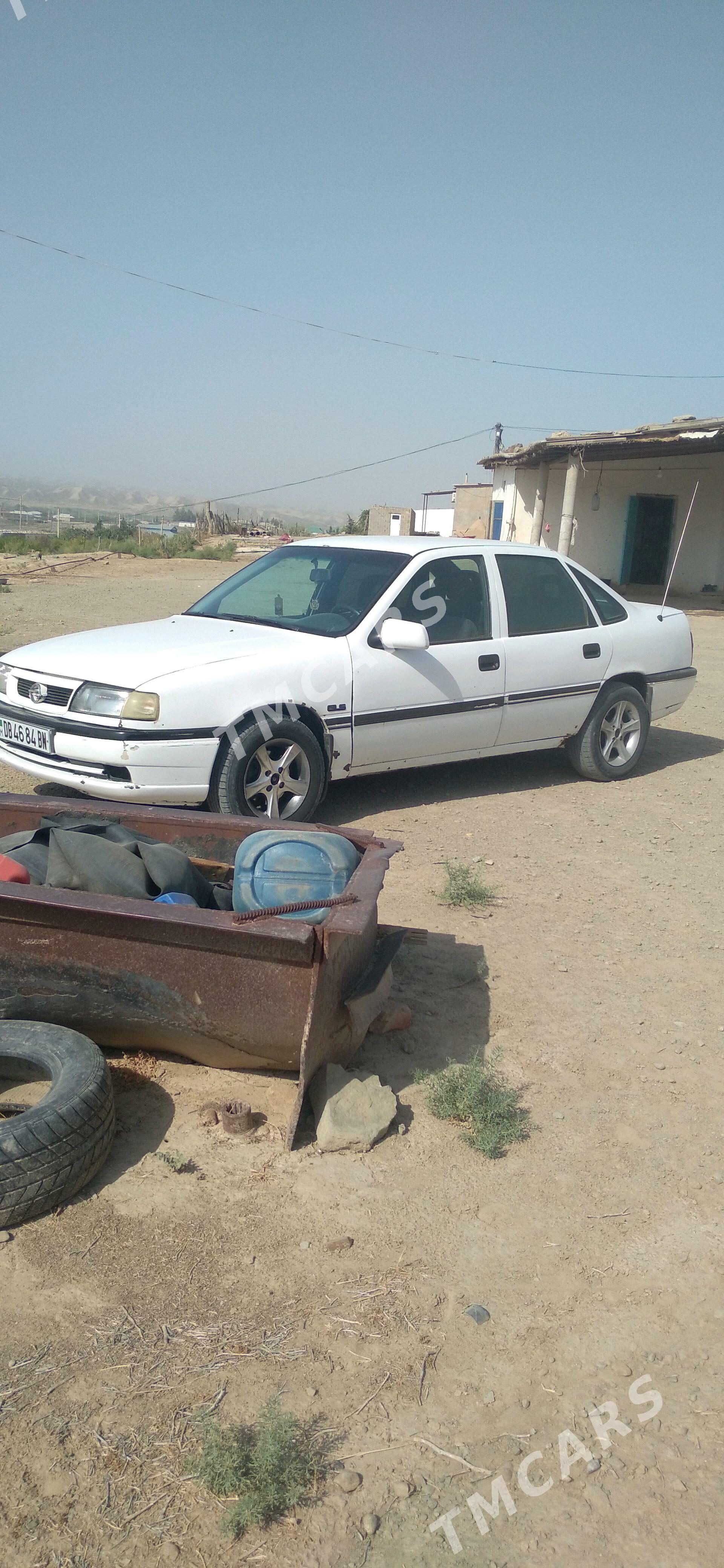 Opel Vectra 1994 - 29 000 TMT - Махтумкули - img 3