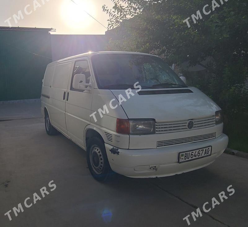 Volkswagen Transporter 2002 - 40 000 TMT - Гарадамак Шор - img 2