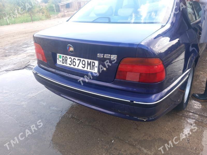 BMW 528 1998 - 90 000 TMT - Tagtabazar - img 3