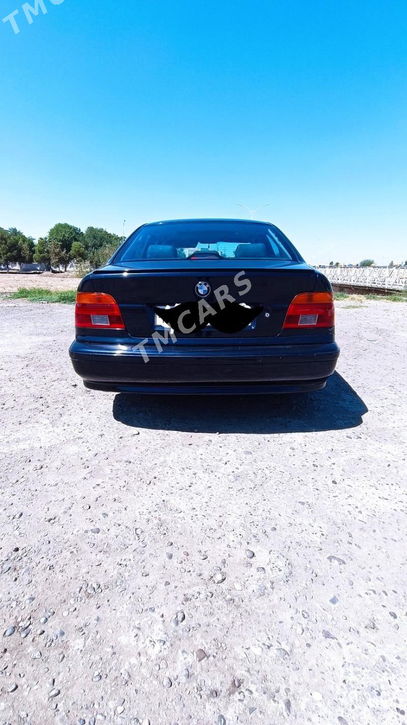 BMW E39 1998 - 75 000 TMT - Мары - img 3