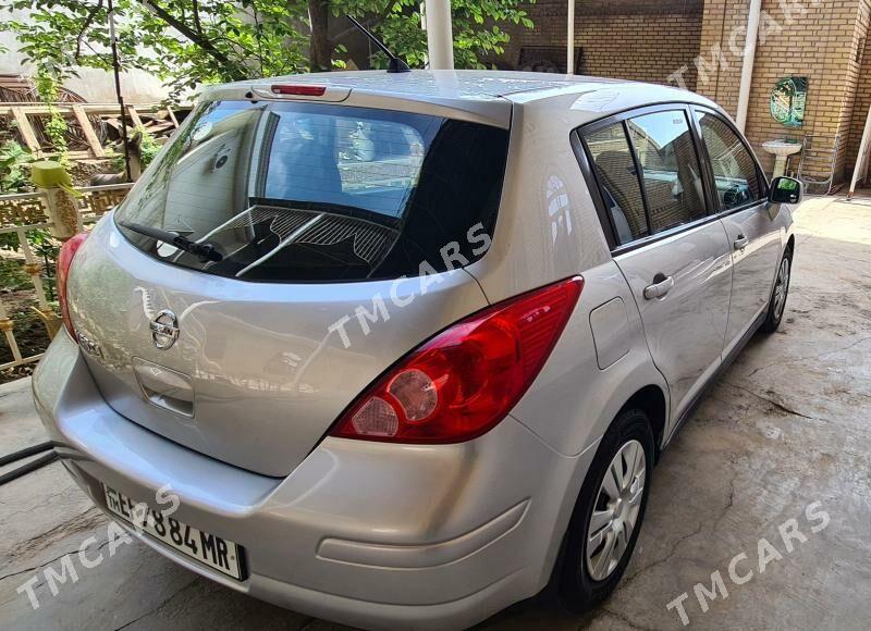 Nissan Versa 2011 - 100 000 TMT - Mary - img 2