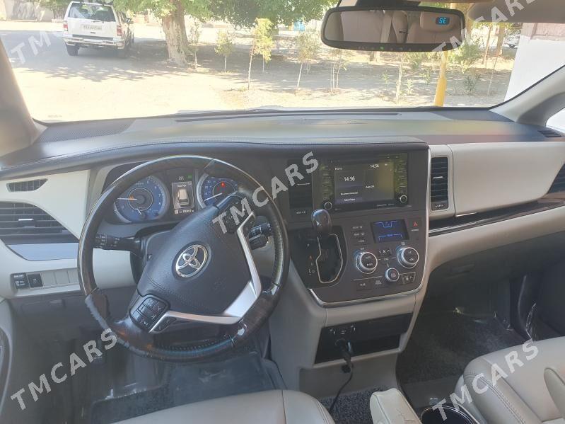 Toyota Sienna 2018 - 428 000 TMT - Ашхабад - img 5