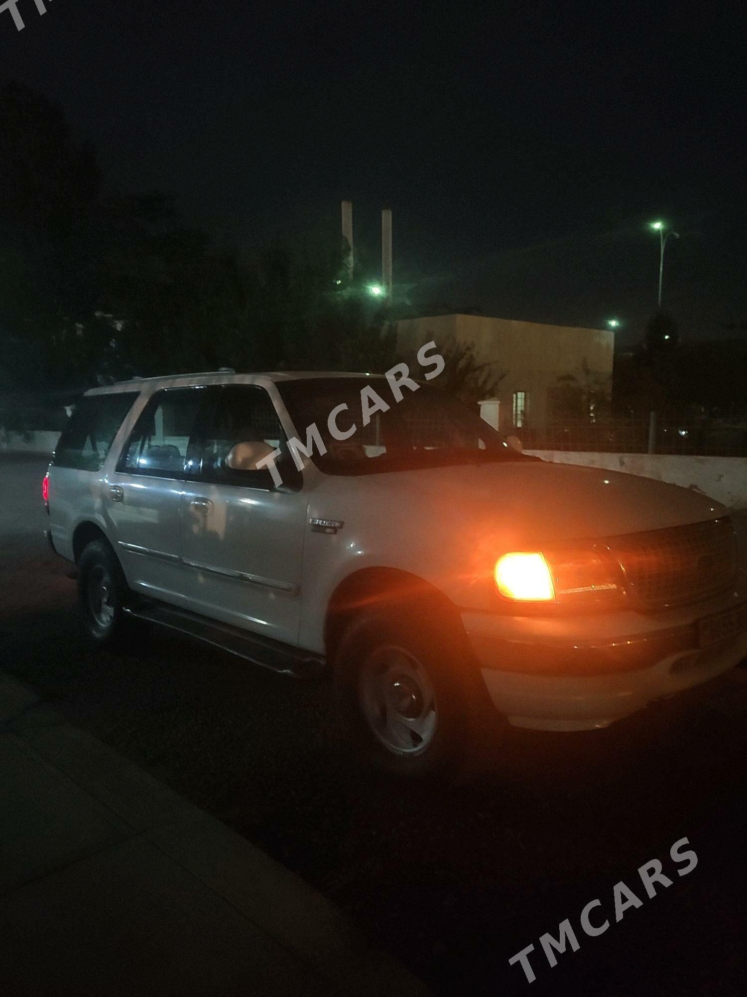 Ford Expedition 2000 - 90 000 TMT - Köşi - img 2