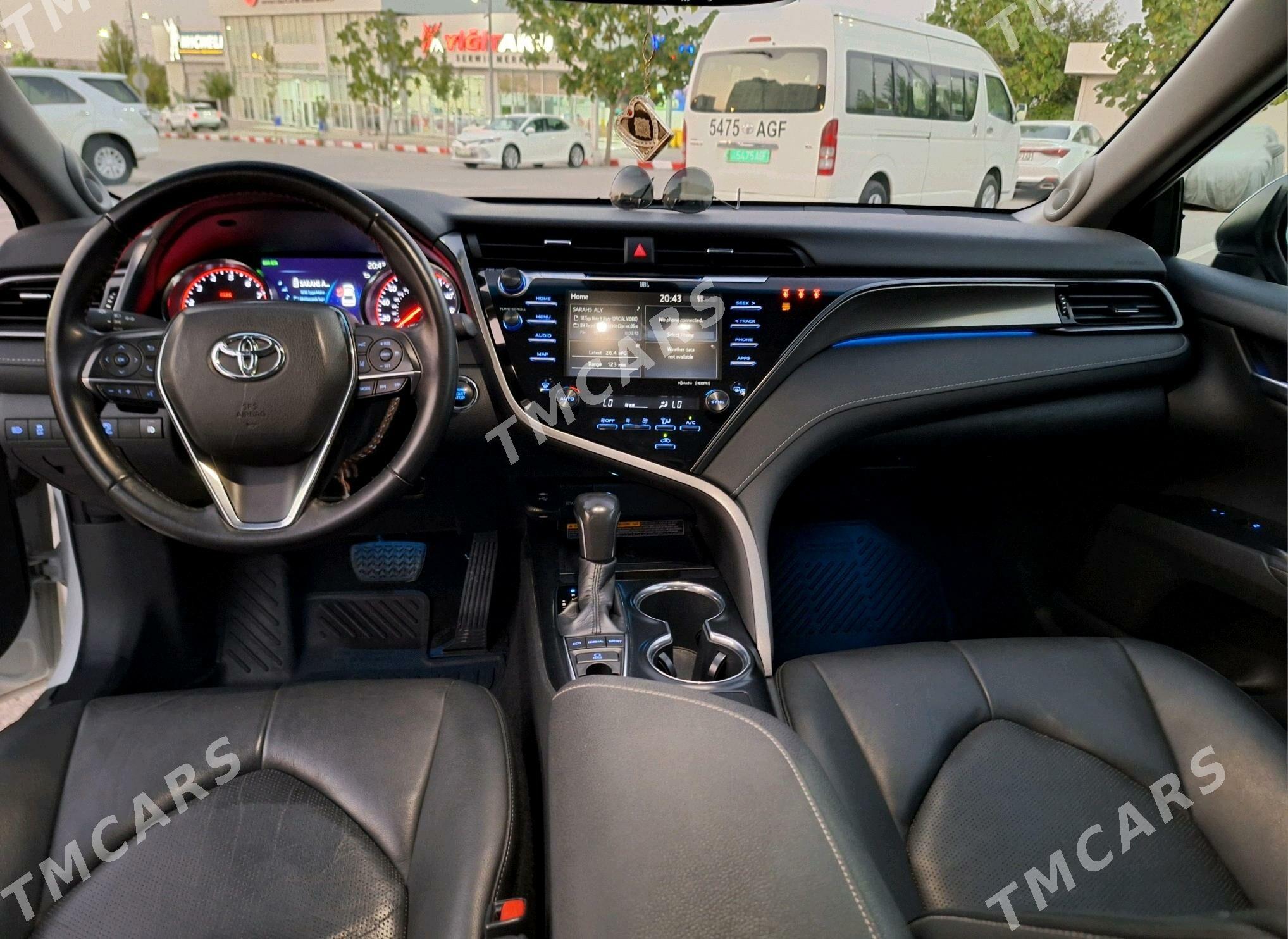 Toyota Camry 2019 - 380 000 TMT - Ашхабад - img 9