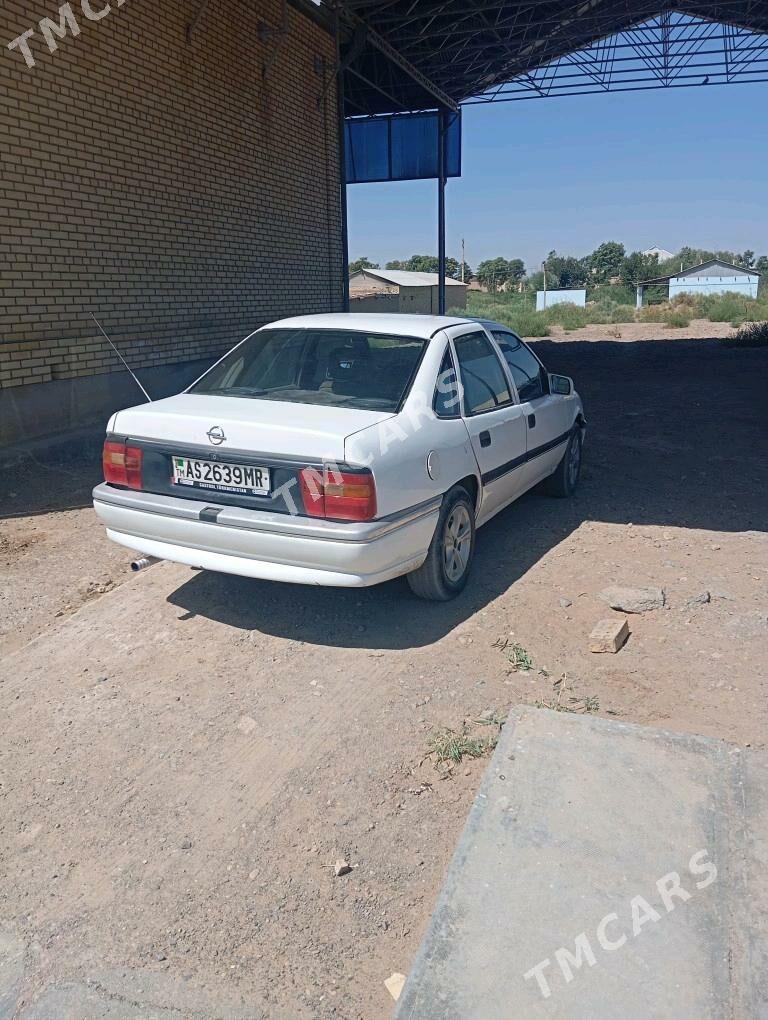 Opel Vectra 1991 - 25 000 TMT - Мургап - img 2