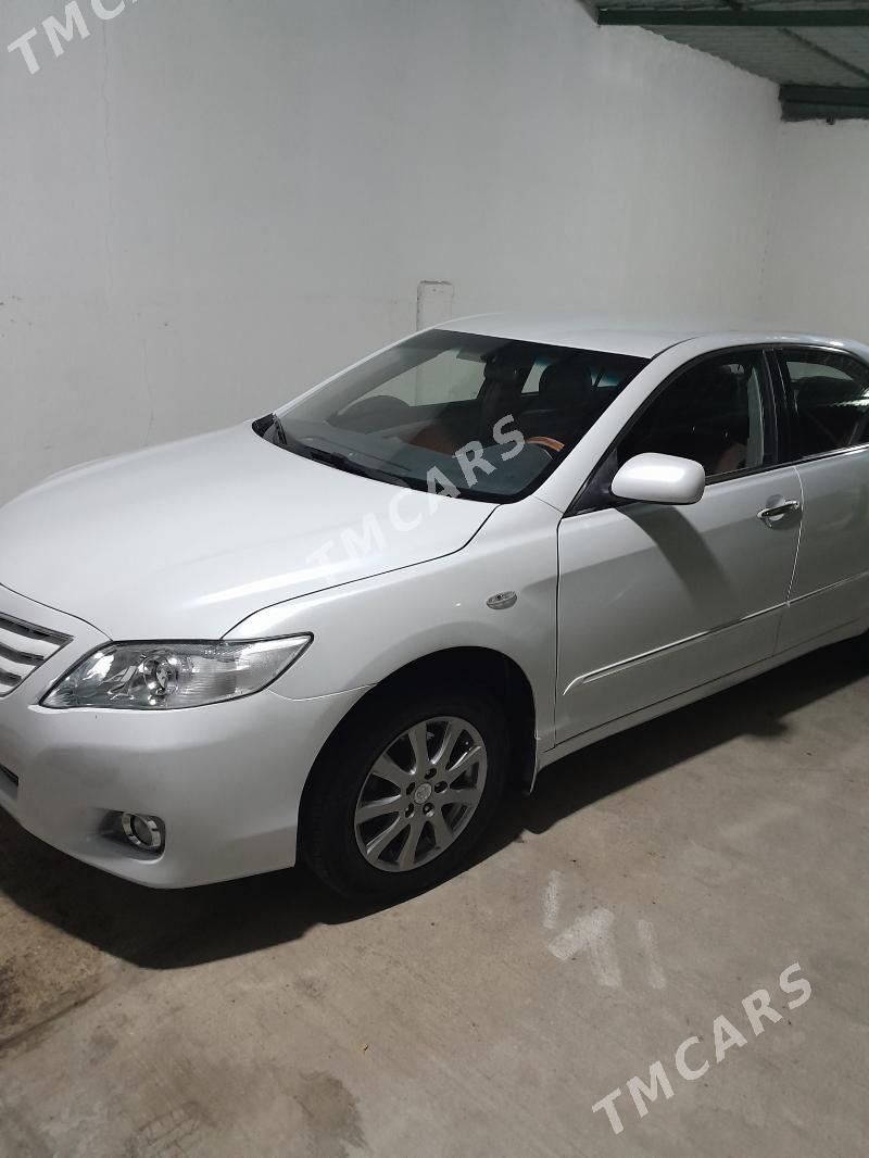 Toyota Camry 2010 - 150 000 TMT - Ашхабад - img 8