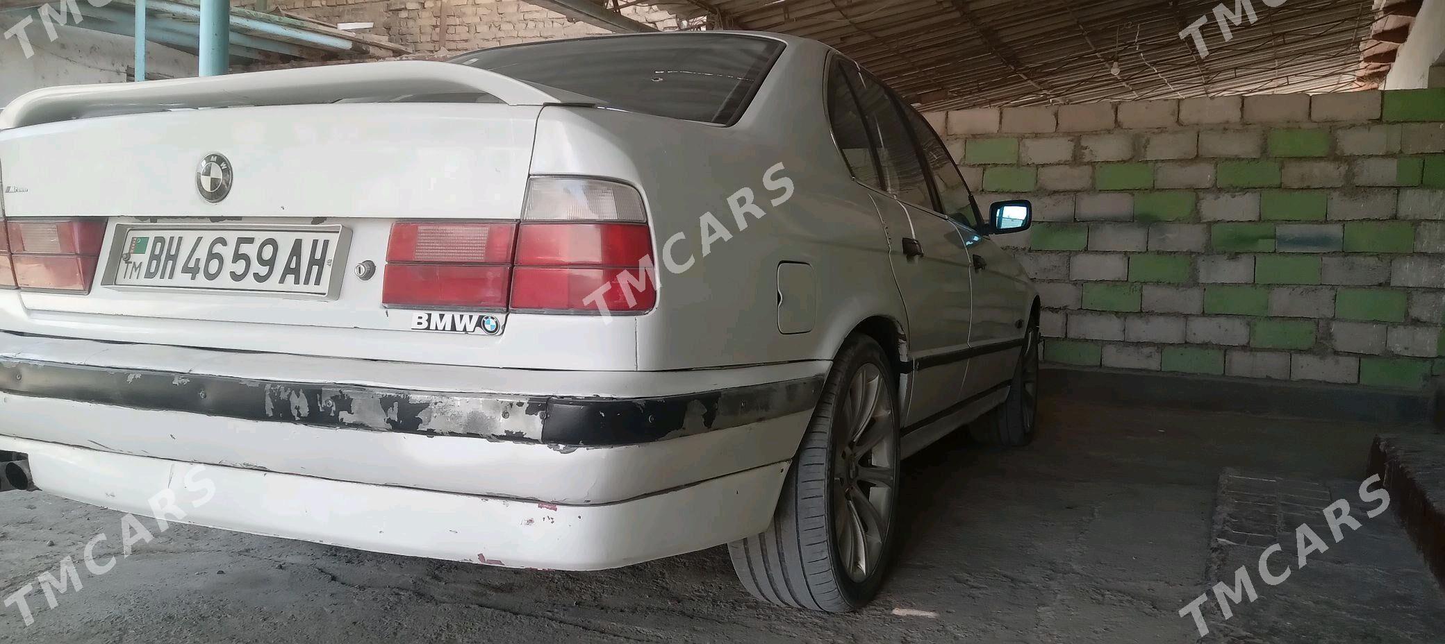 BMW 525 1990 - 30 000 TMT - Яшлык - img 6