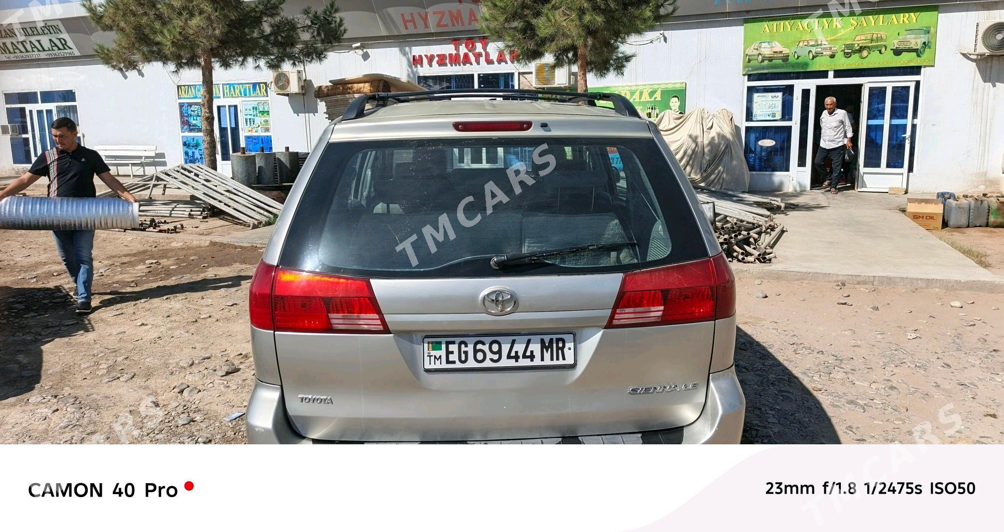 Toyota Sienna 2005 - 192 000 TMT - Сакарчага - img 3