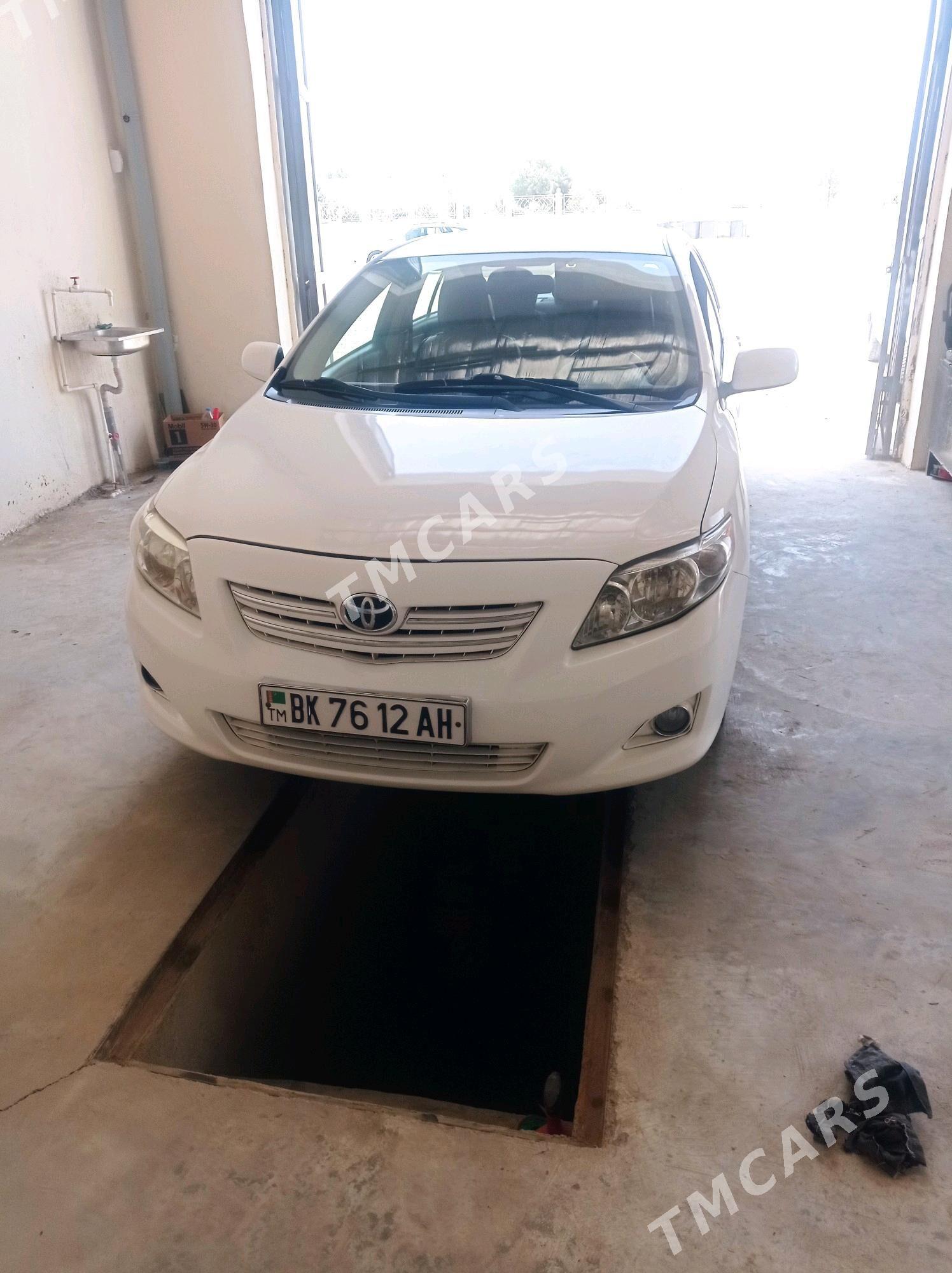 Toyota Corolla 2010 - 130 000 TMT - Büzmeýin - img 2
