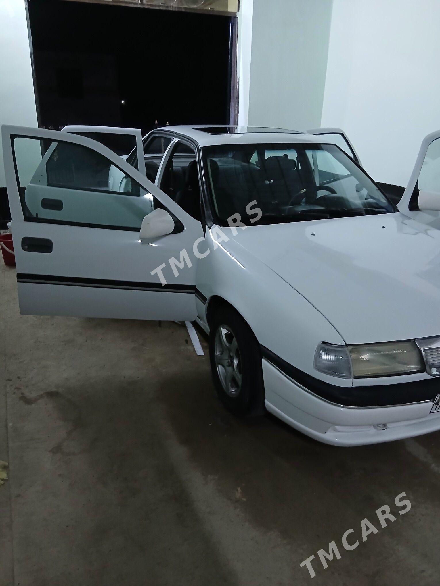 Opel Vectra 1992 - 30 000 TMT - Дашогуз - img 2