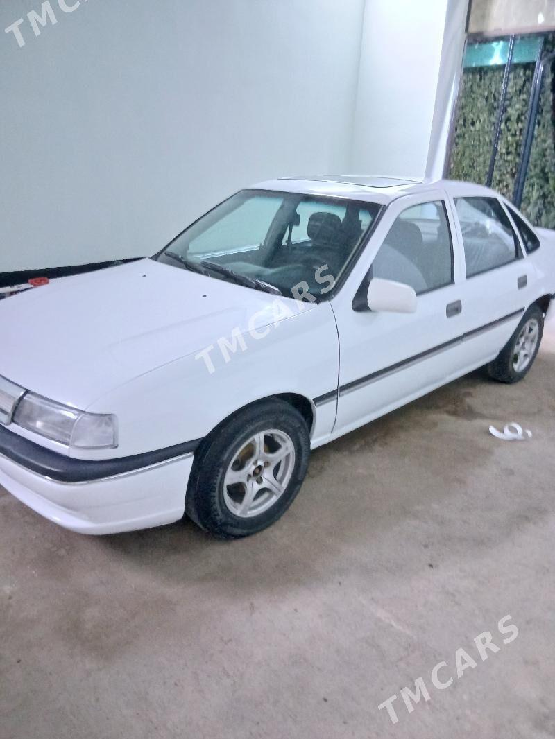 Opel Vectra 1992 - 30 000 TMT - Дашогуз - img 4