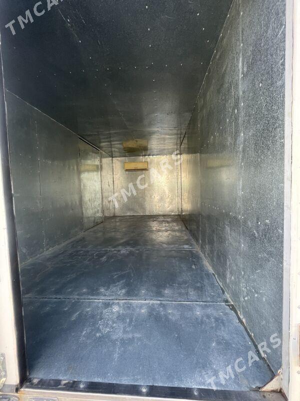 Mitsubishi Canter 2021 - 370 000 TMT - Mary - img 10