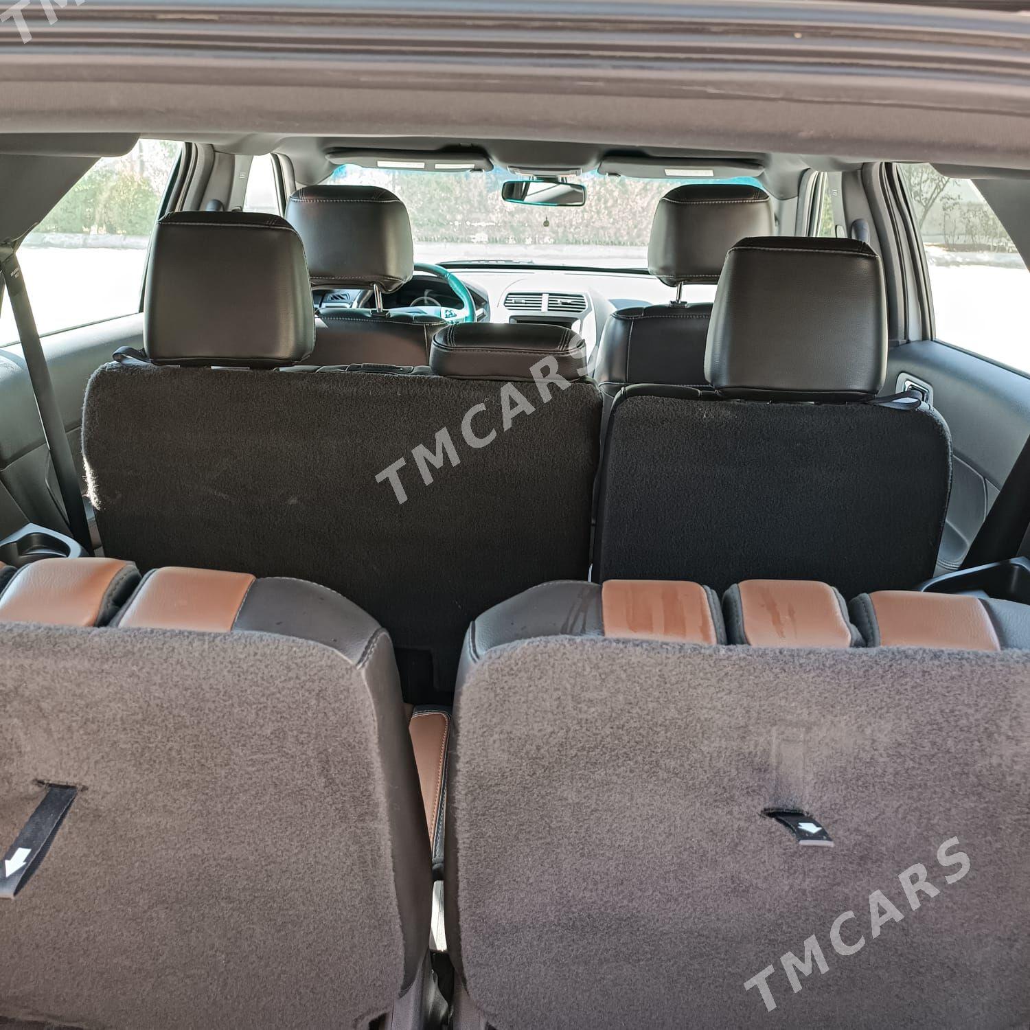 Ford Explorer 2014 - 285 000 TMT - Ашхабад - img 2
