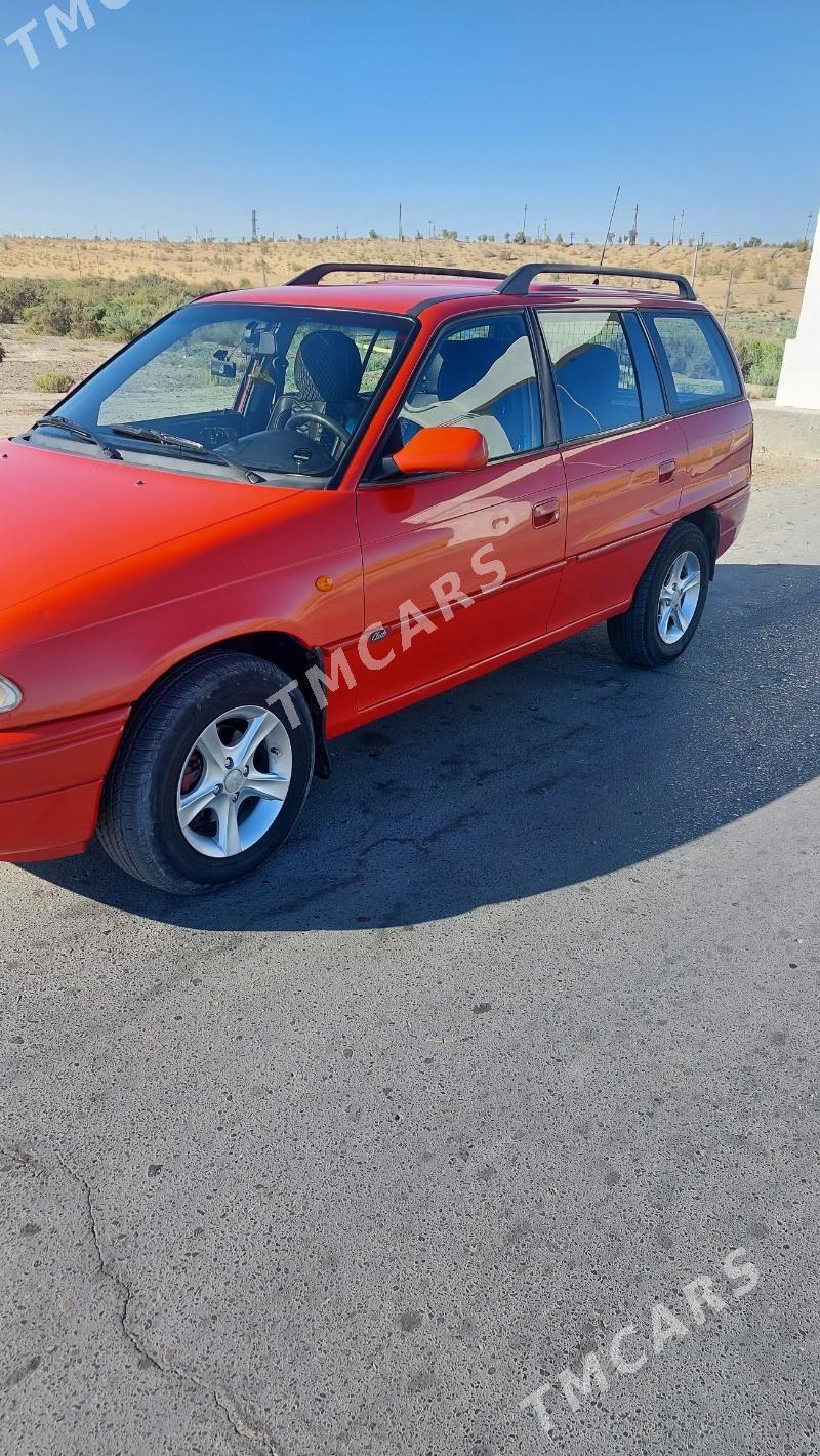 Opel Astra 1996 - 65 000 TMT - Дарганата - img 7