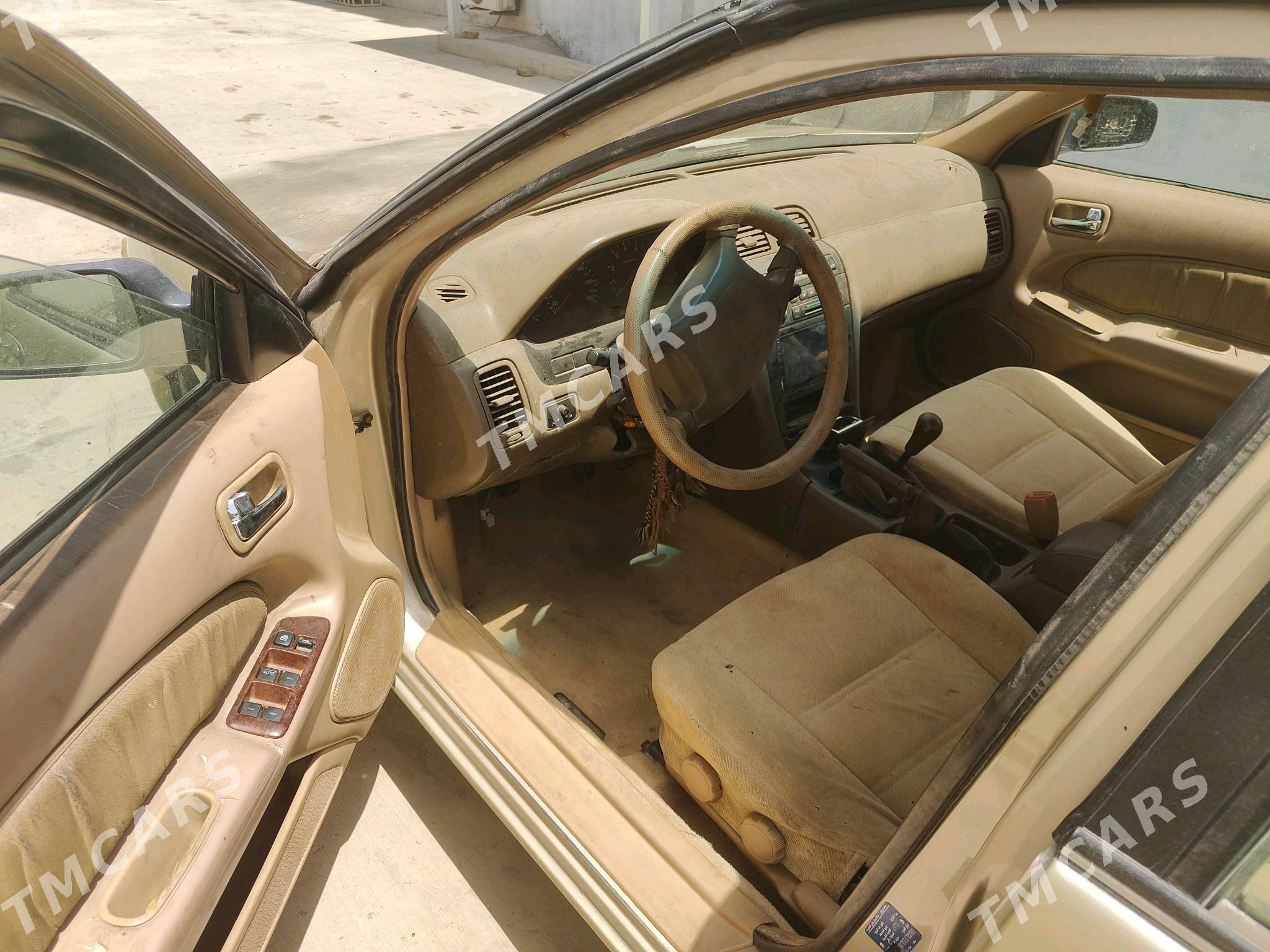 Nissan Maxima 1998 - 39 000 TMT - Türkmenabat - img 4
