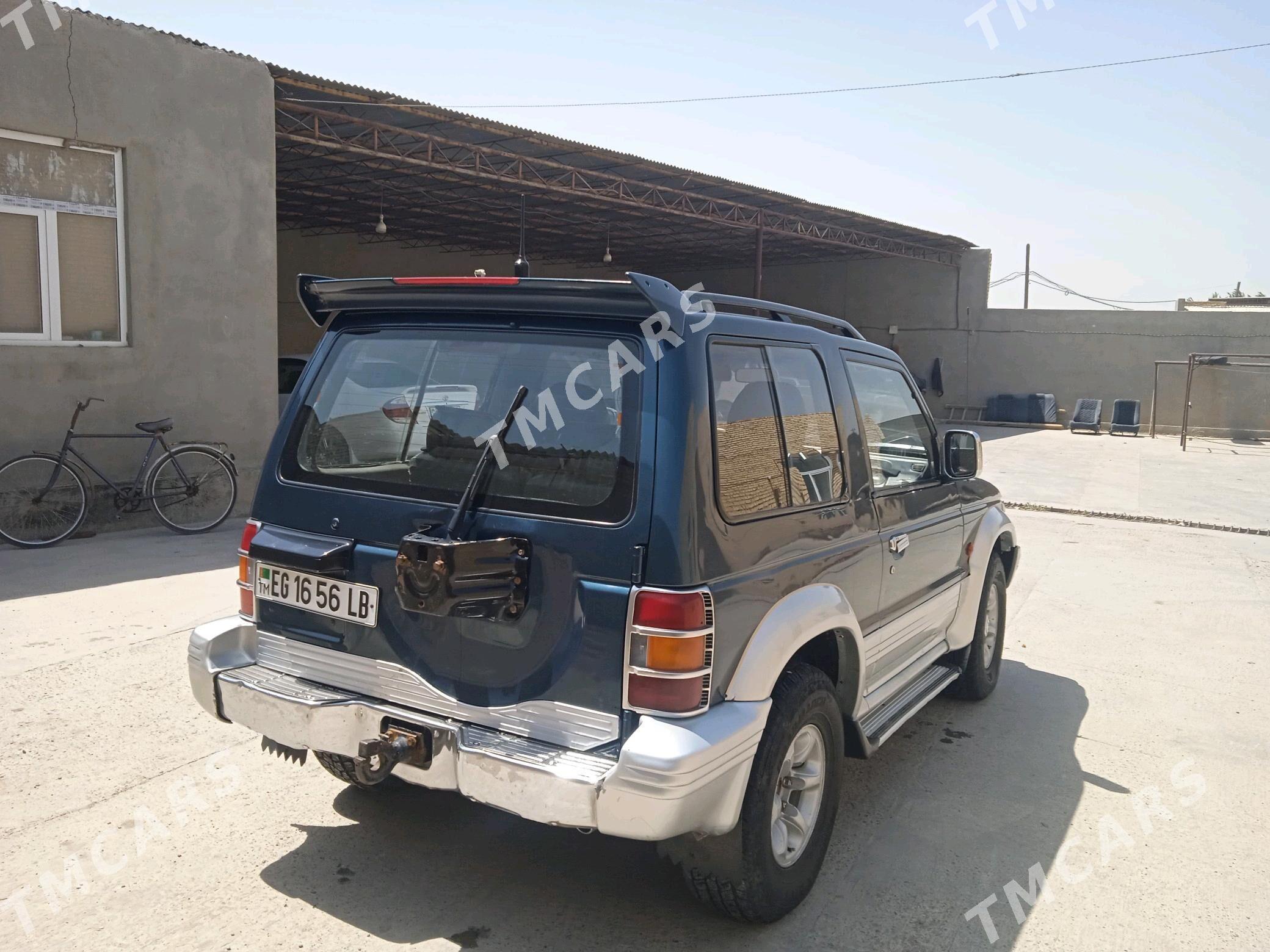 Mitsubishi Pajero 1993 - 53 000 TMT - Garabekewül - img 4