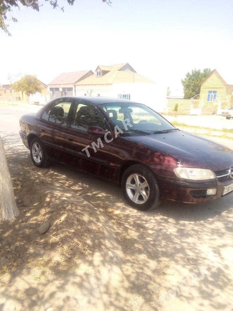 Opel Omega 1995 - 37 000 TMT - Берекет - img 3