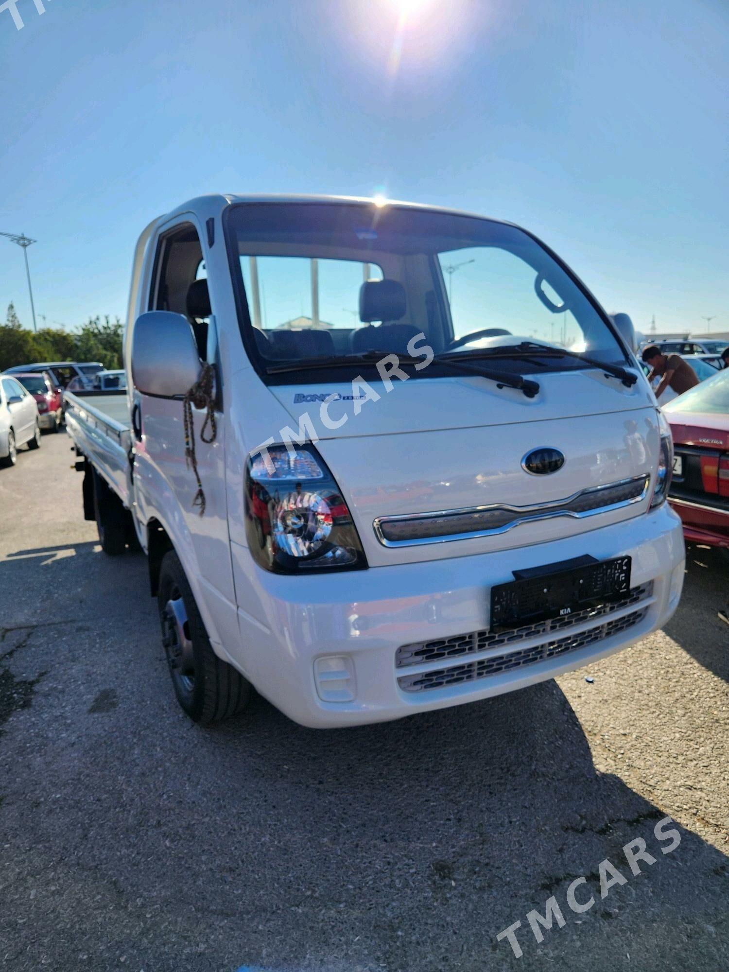 Kia Bongo 2014 - 290 000 TMT - Daşoguz - img 2