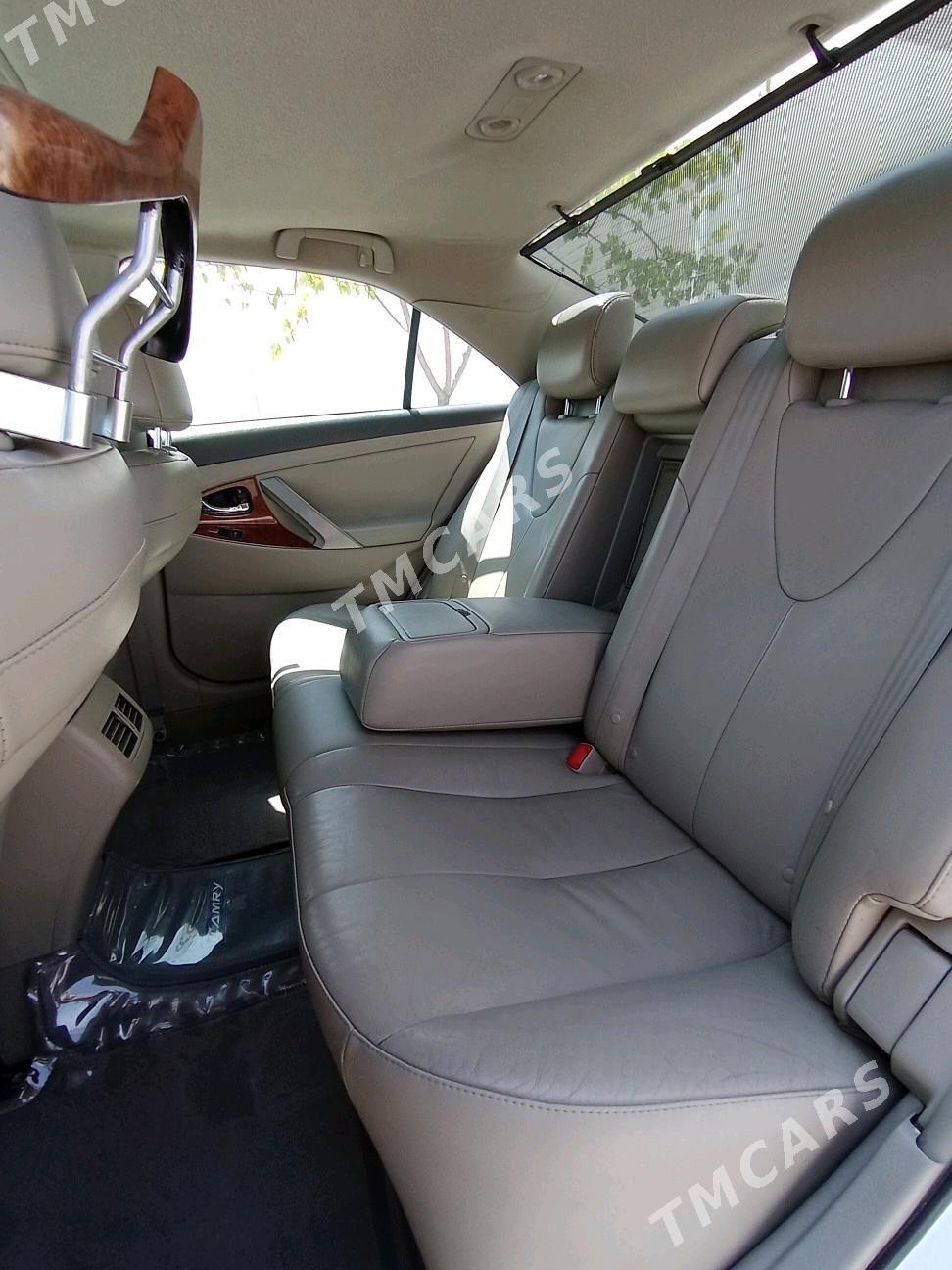 Toyota Camry 2011 - 240 000 TMT - Балканабат - img 7