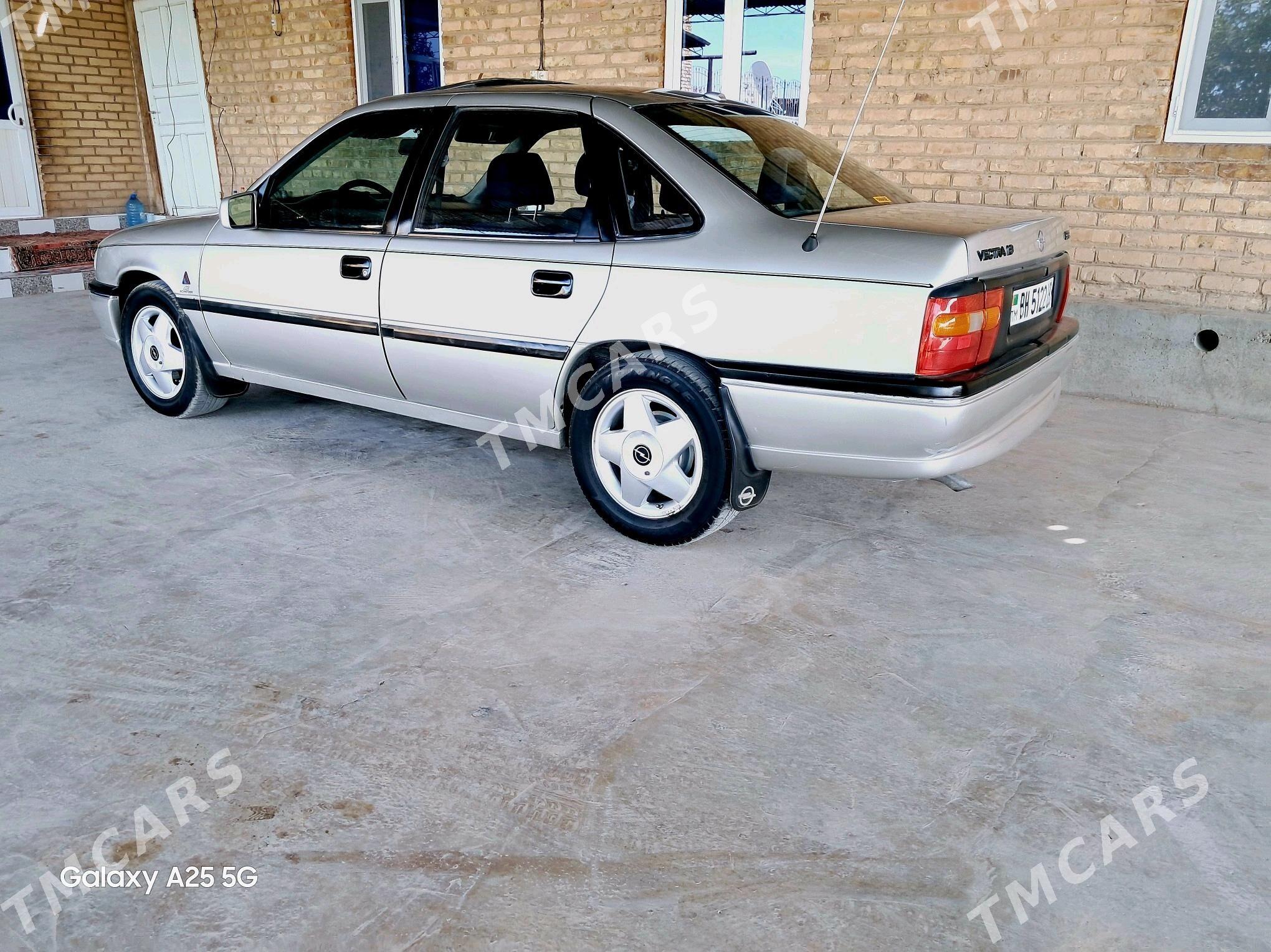 Opel Vectra 1992 - 44 000 TMT - Türkmenabat - img 3