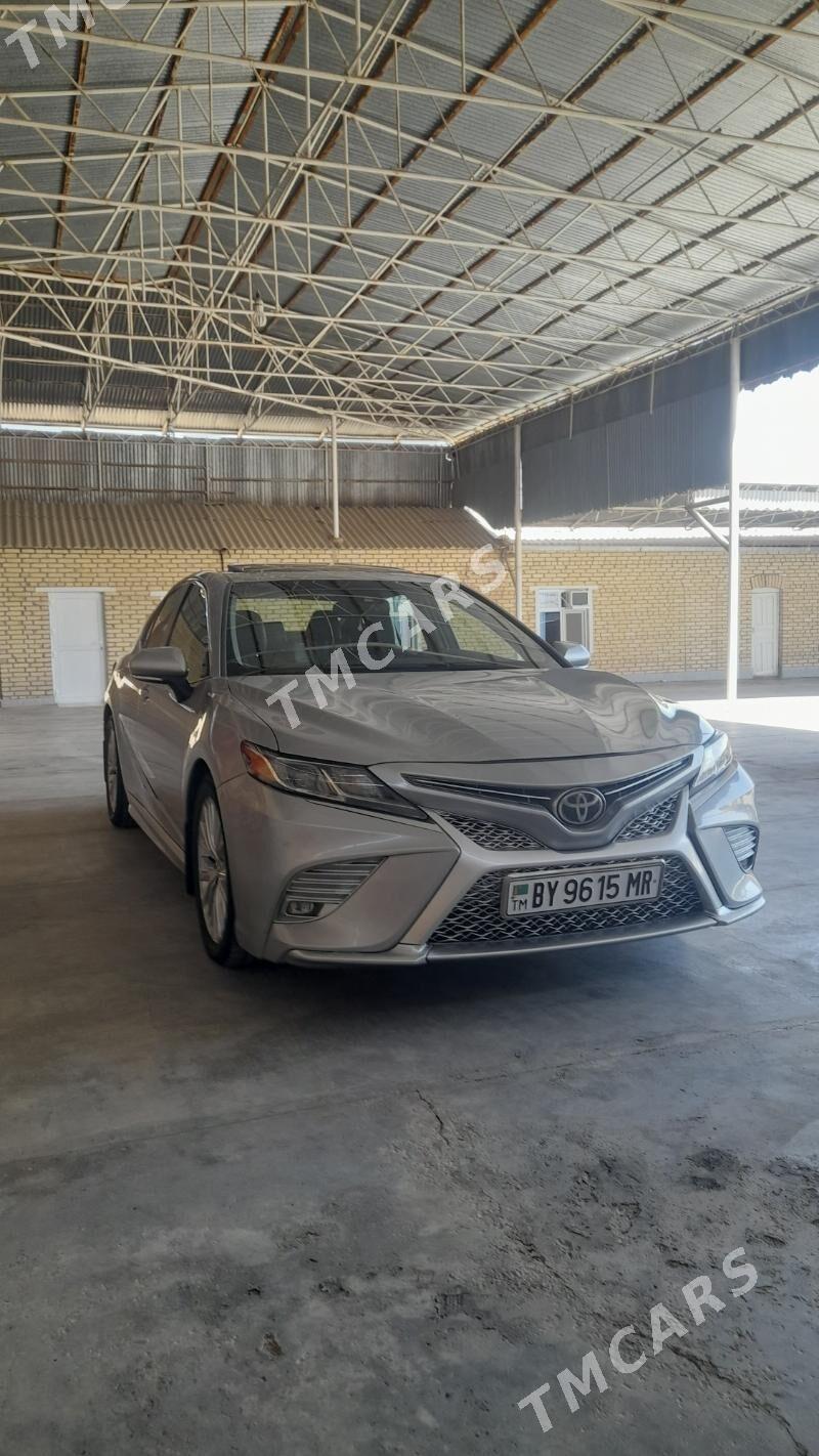 Toyota Camry 2018 - 320 000 TMT - Байрамали - img 6