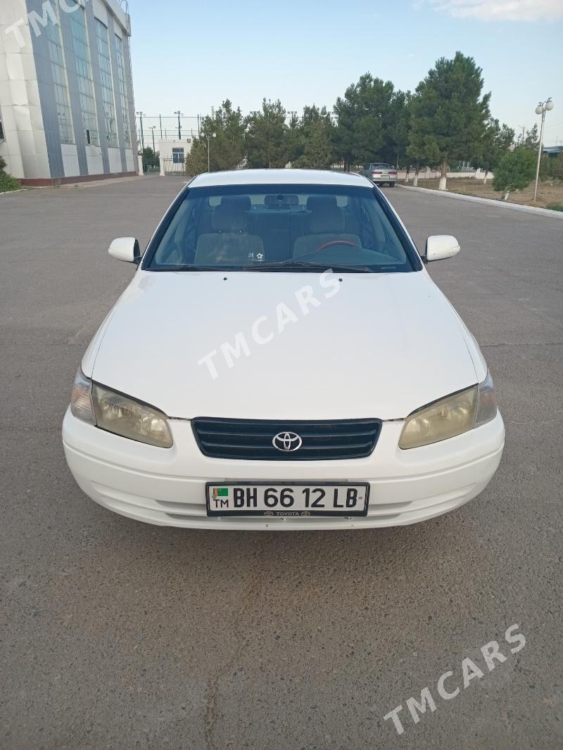 Toyota Camry 2000 - 110 000 TMT - Farap - img 5