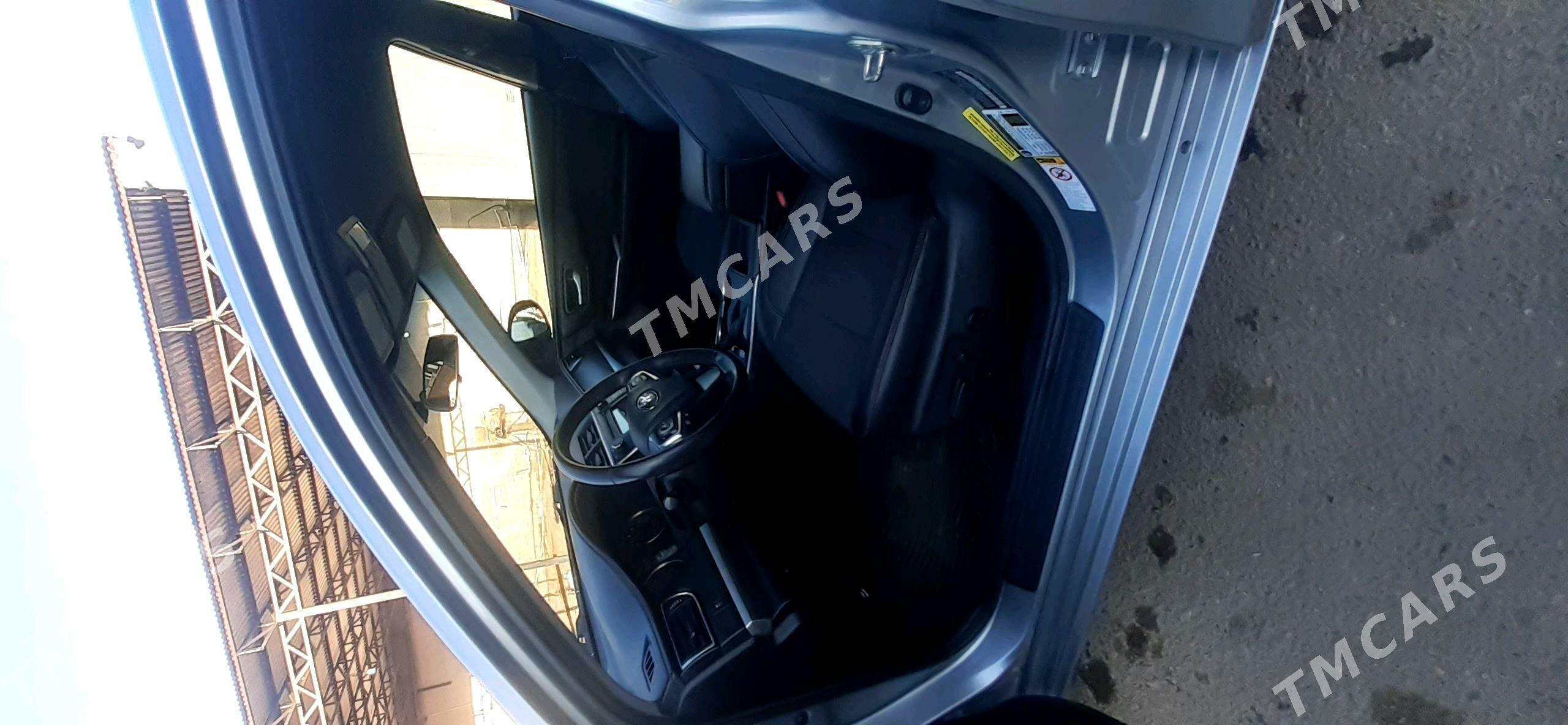 Toyota Camry 2017 - 260 000 TMT - Mary - img 7