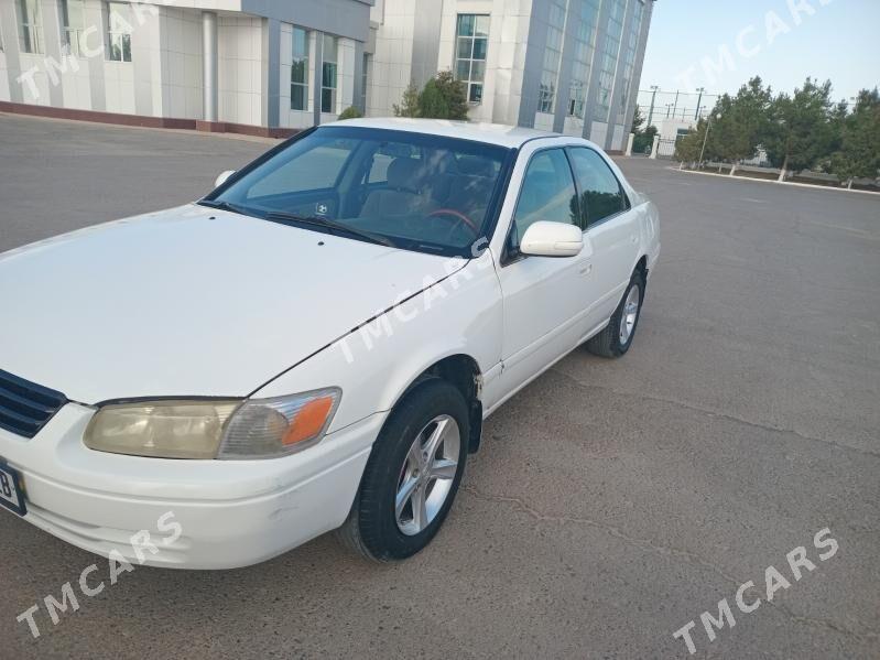 Toyota Camry 2000 - 110 000 TMT - Farap - img 2