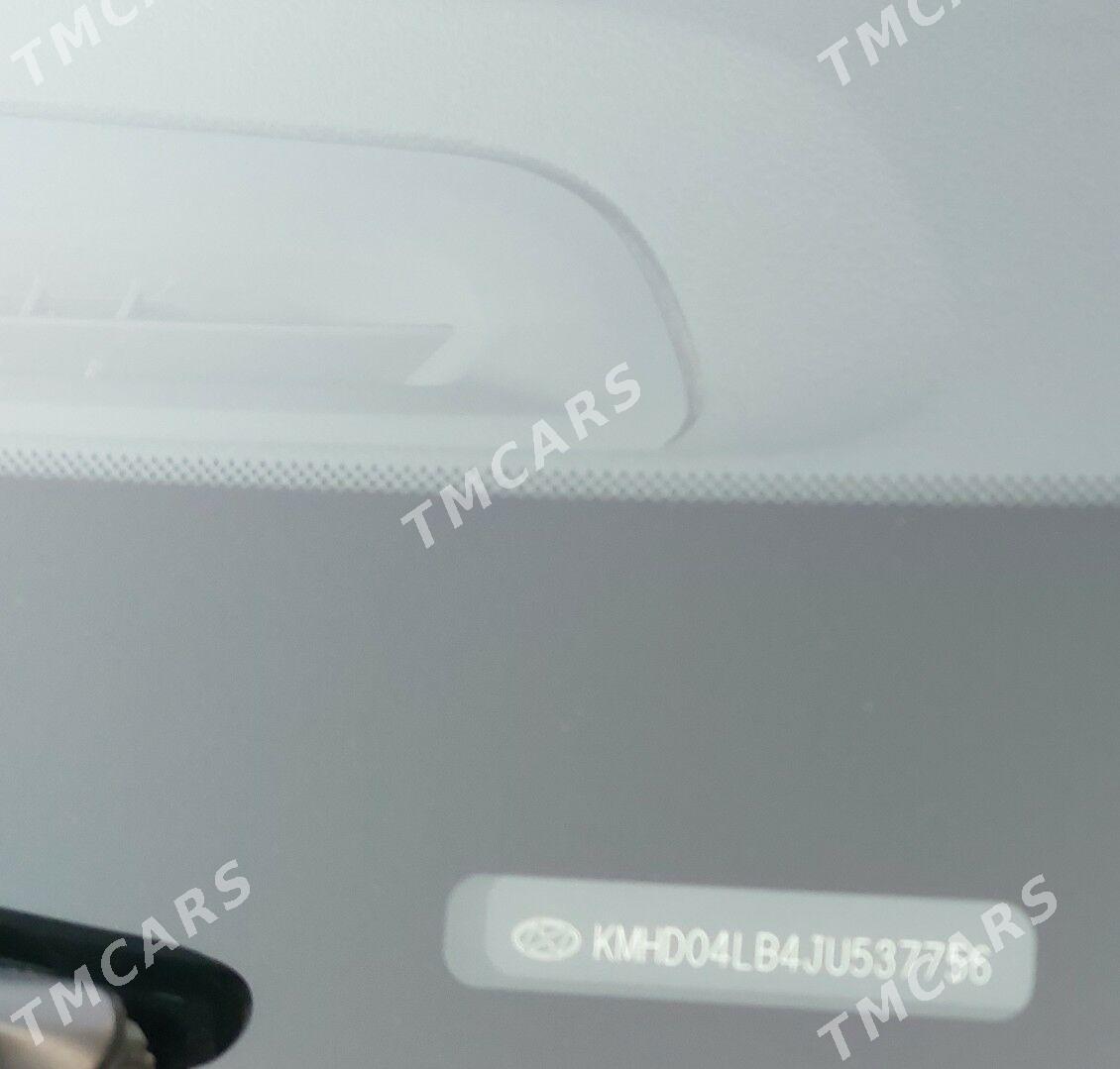 Hyundai Elantra 2017 - 200 000 TMT - 30 mkr - img 2