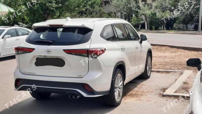 Toyota Highlander 2022 - 480 000 TMT - Aşgabat - img 3