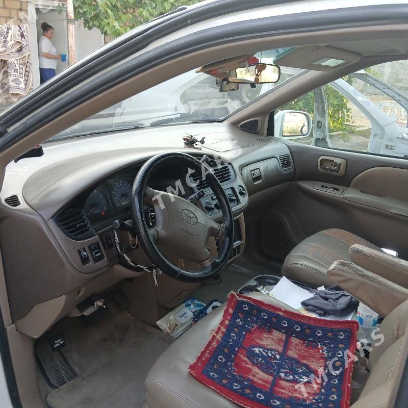 Toyota Sienna 2002 - 175 000 TMT - Ашхабад - img 3