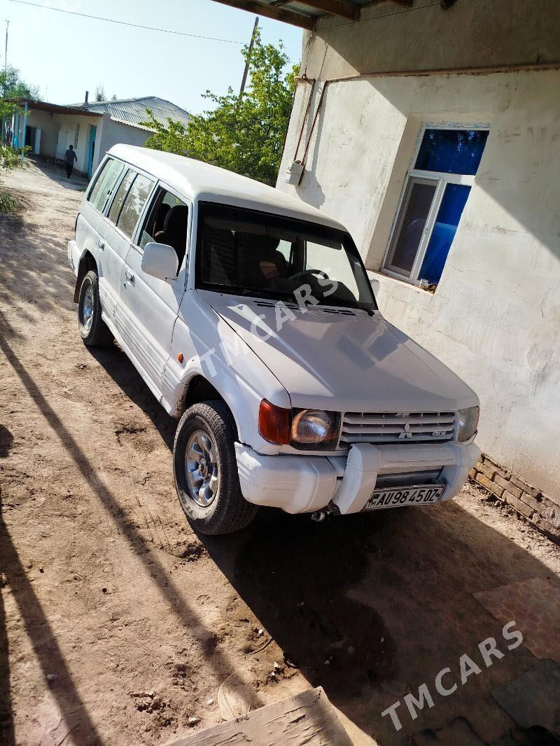 Mitsubishi Montero 1995 - 40 000 TMT - Akdepe - img 3