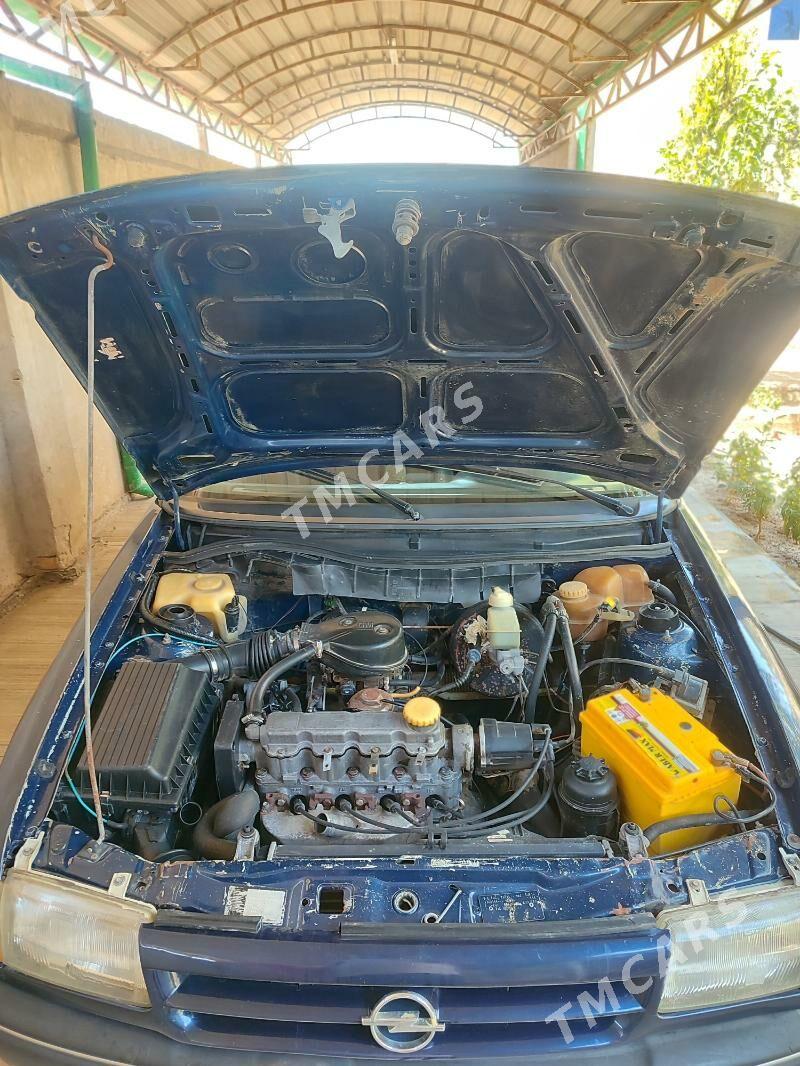 Opel Astra 1993 - 36 000 TMT - Daşoguz - img 2