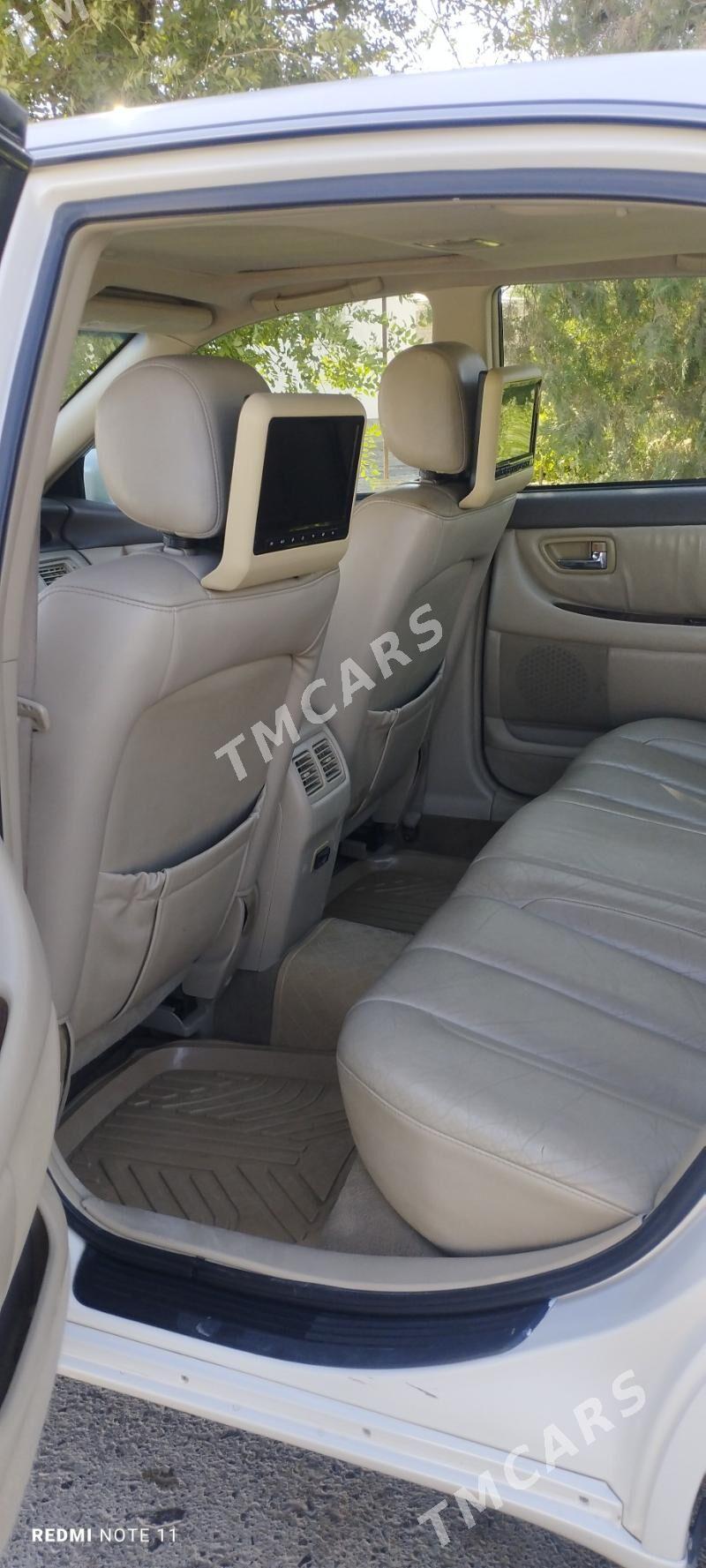 Toyota Avalon 2003 - 240 000 TMT - Darganata - img 3